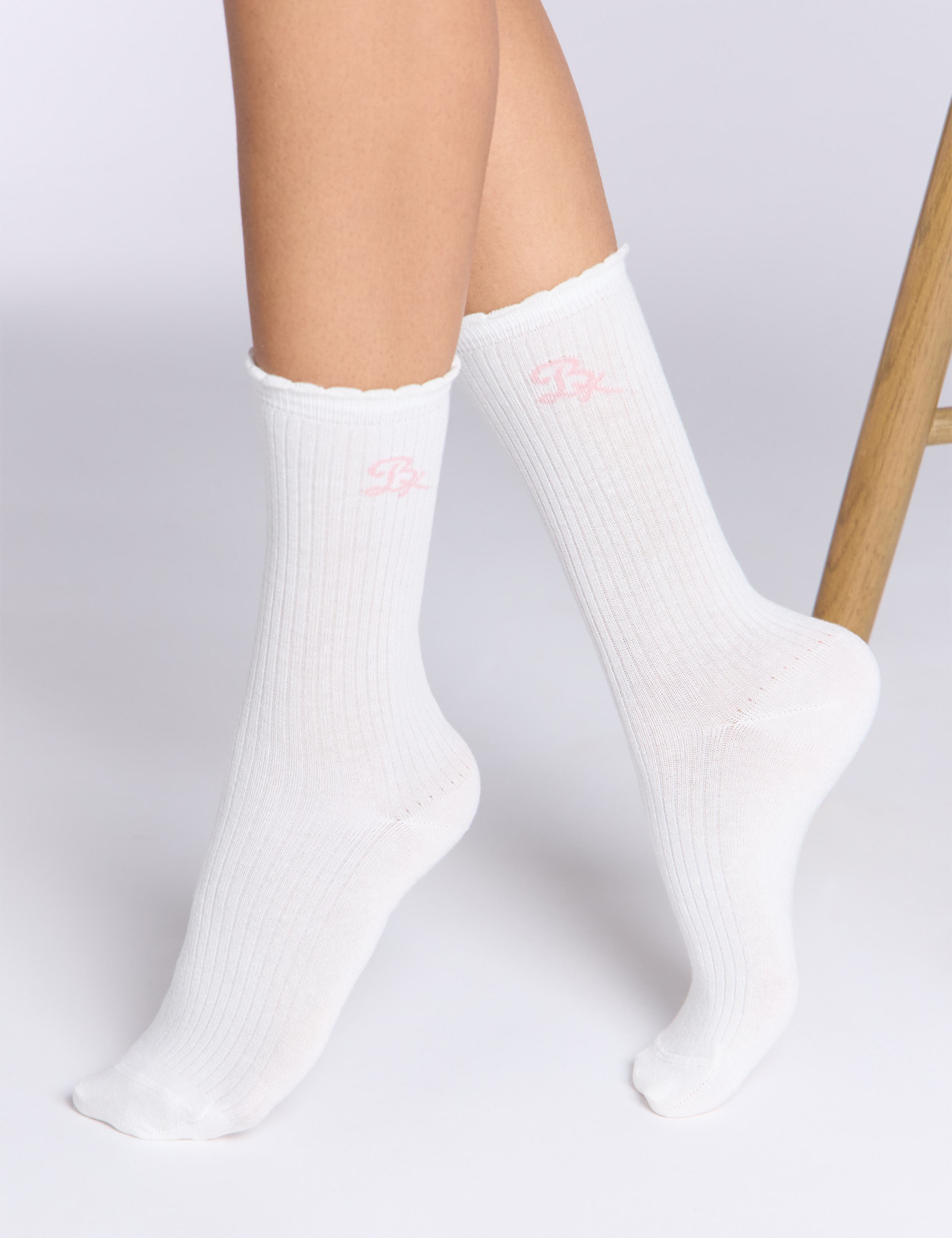 3pk Cotton Rich Ribbed Ankle Socks 4 of 5