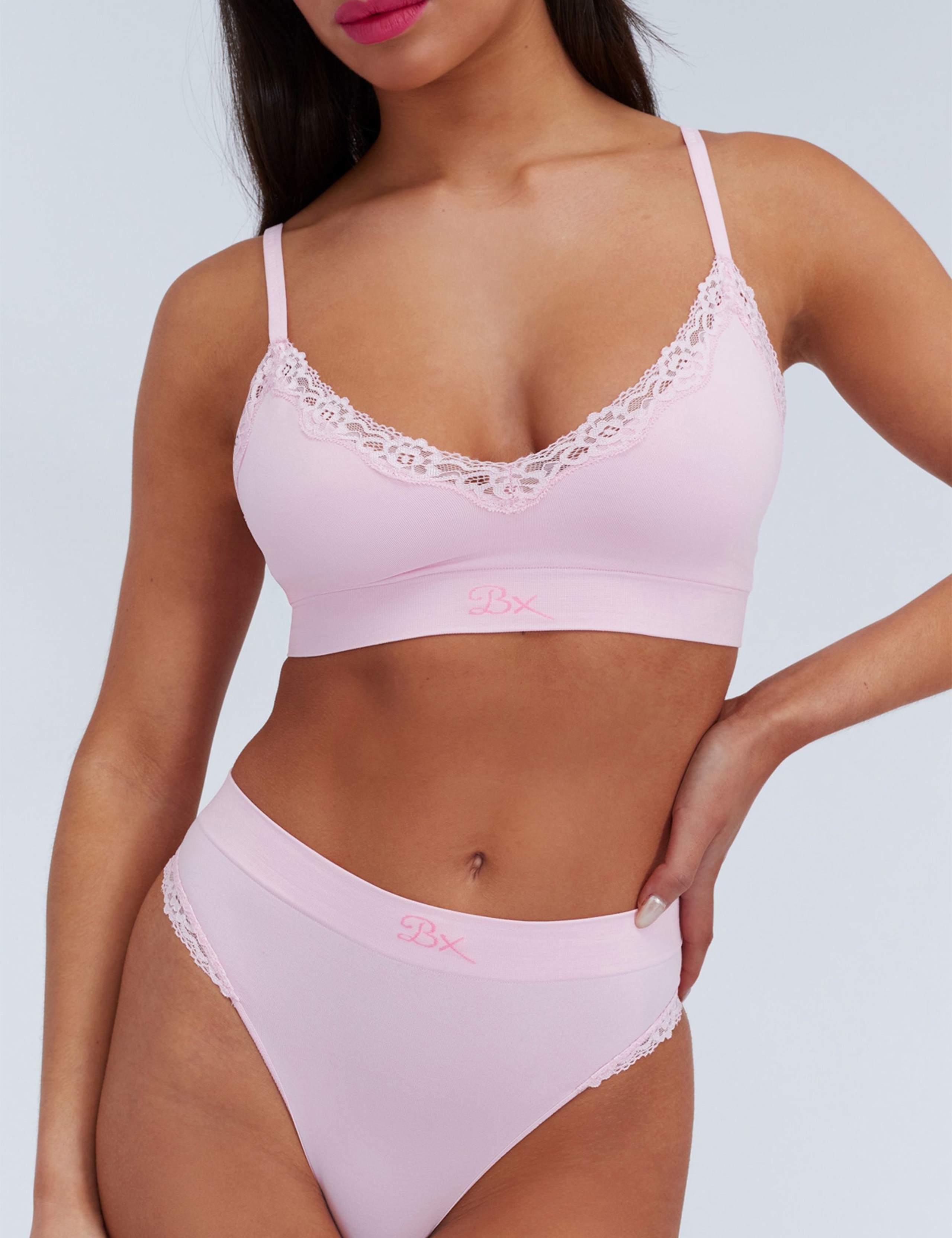 Lace Seamless Thong 3 of 4