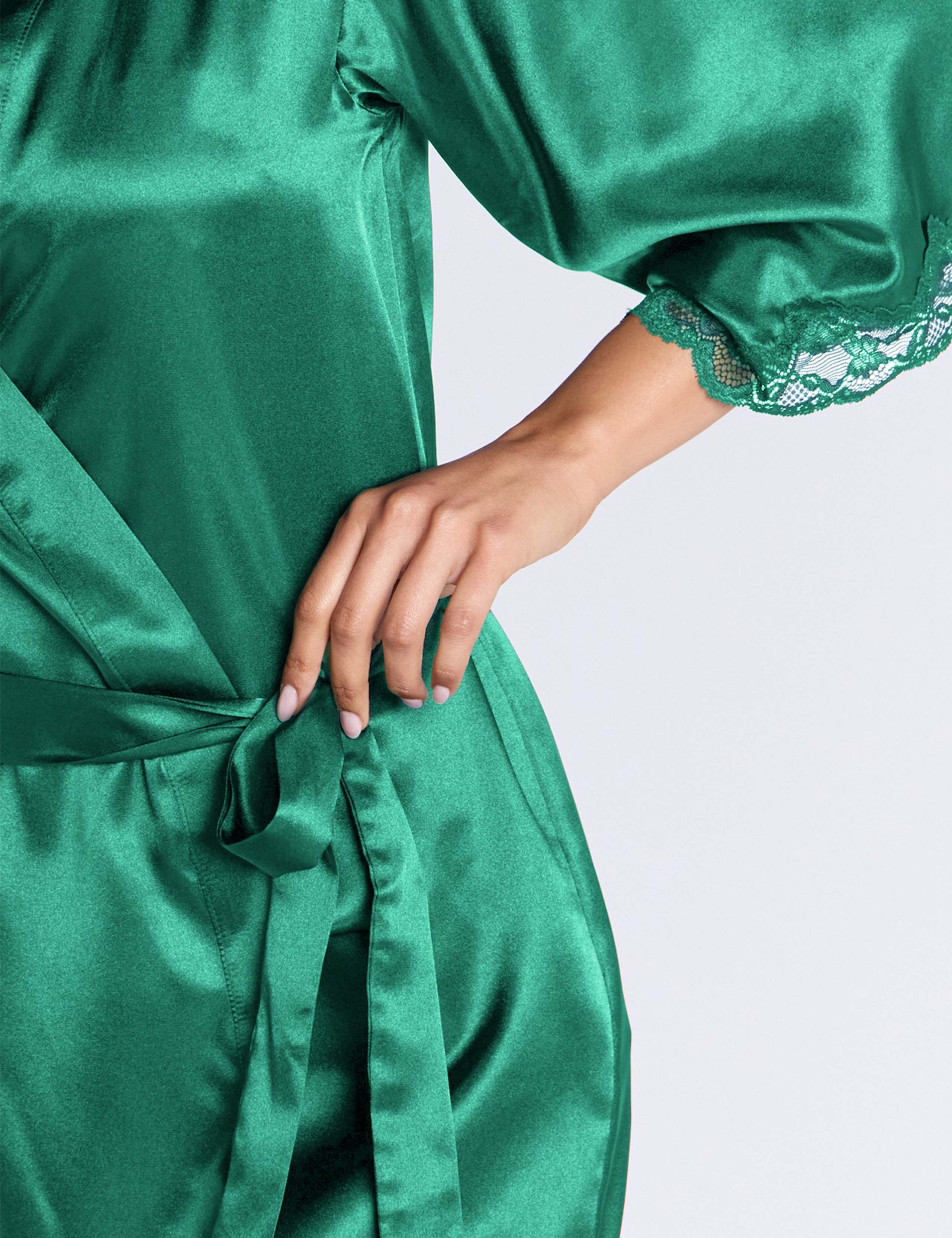 Amelia Robe 5 of 5