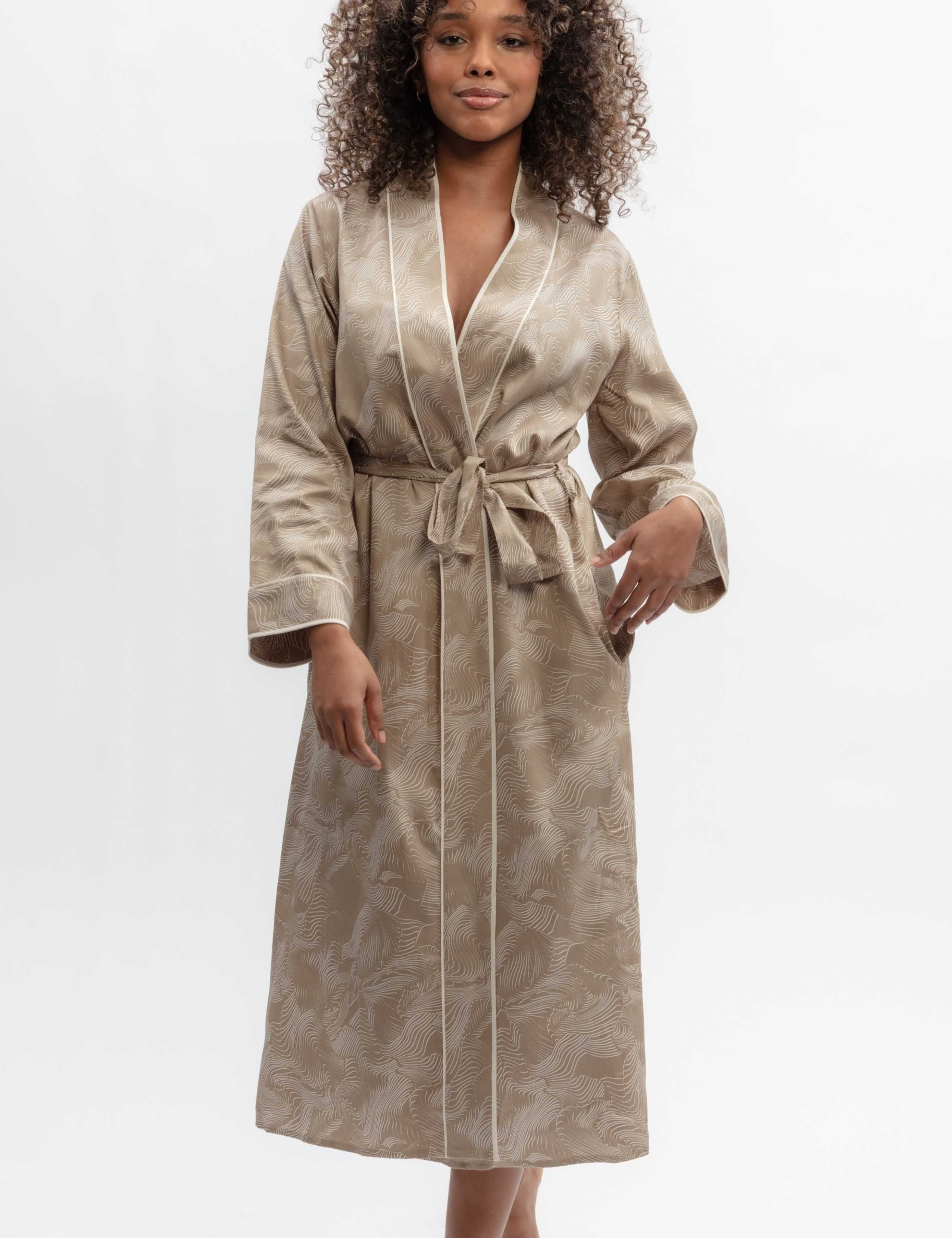 Fable and Eve Cotton Modal Printed Dressing Gown 1 of 3