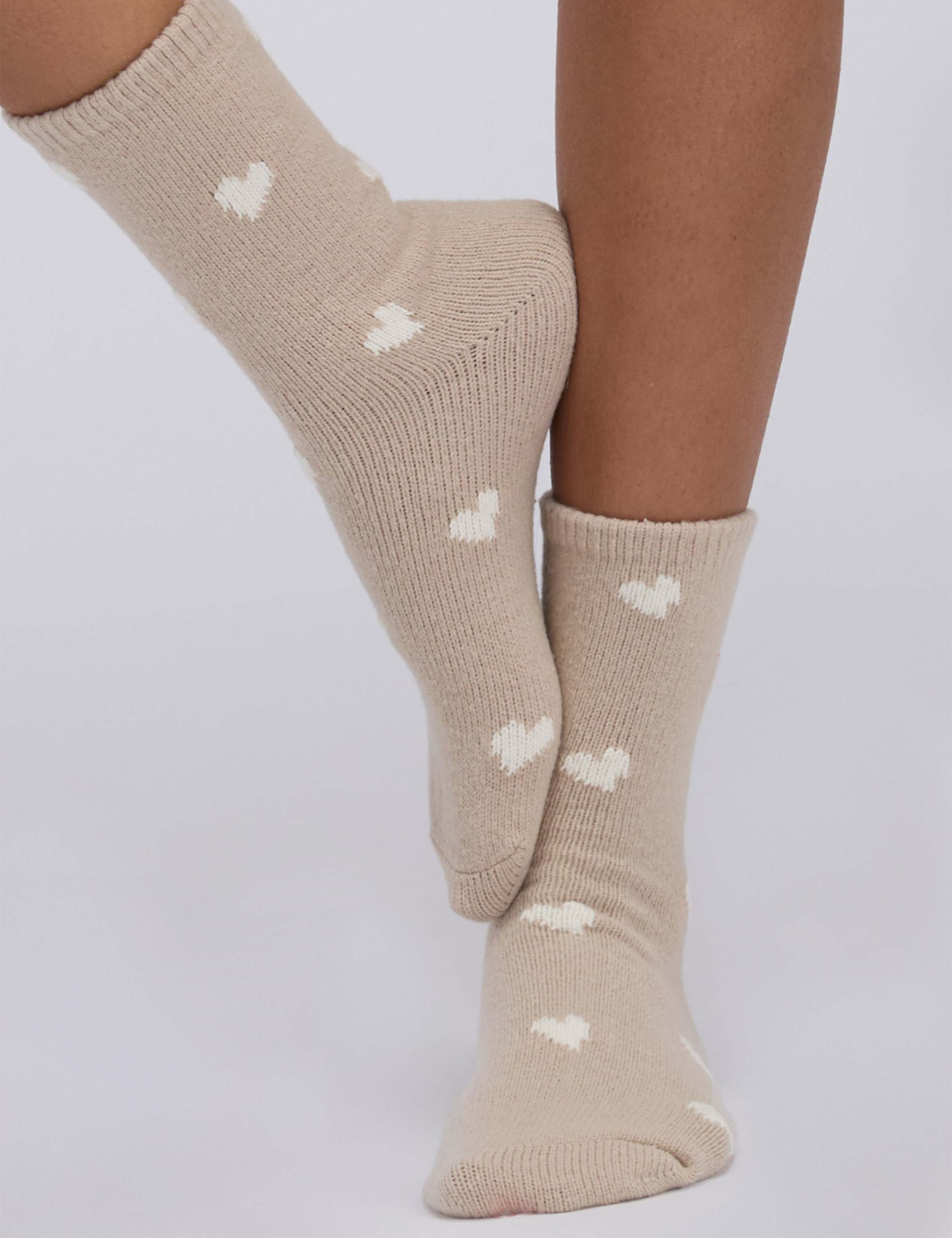 2 Pack Teddy Bear Fluffy Socks 5 of 7