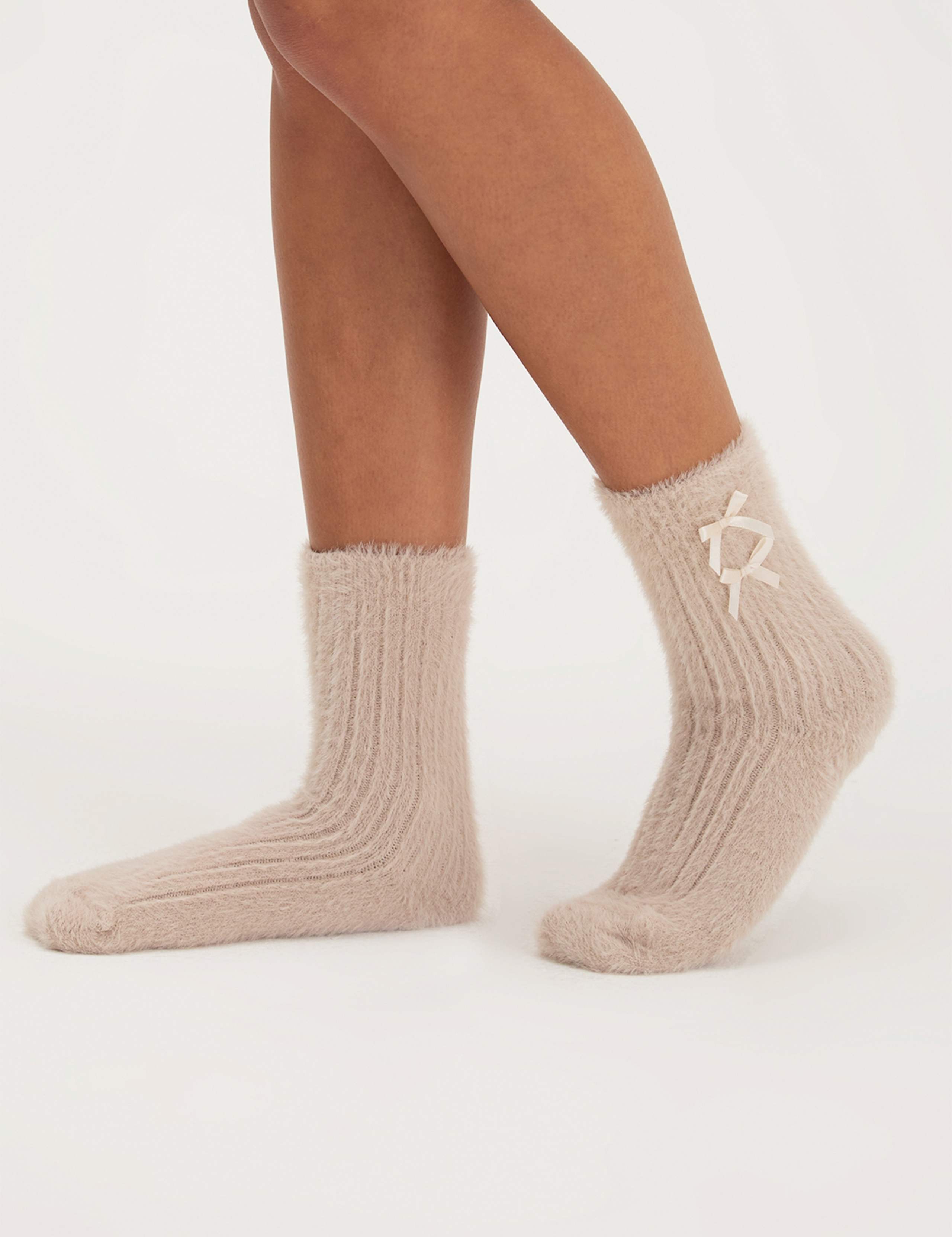 2 Pack Bow Trim Ribbed Fluffy Socks 4 of 7