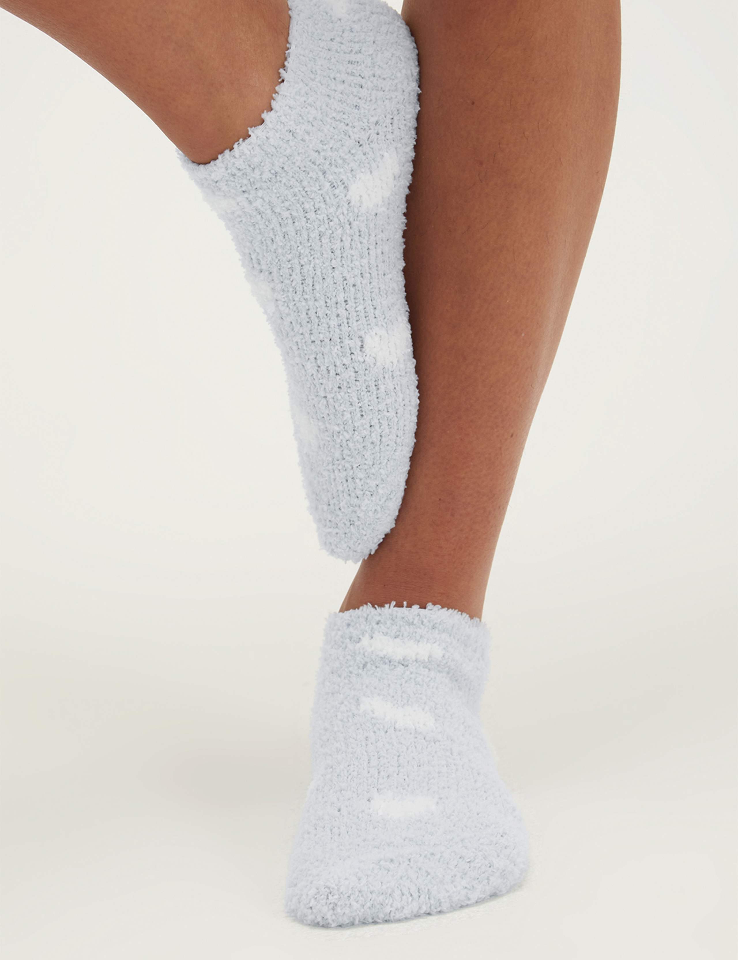 2 Pack Heart Fluffy Trainer Socks 5 of 7