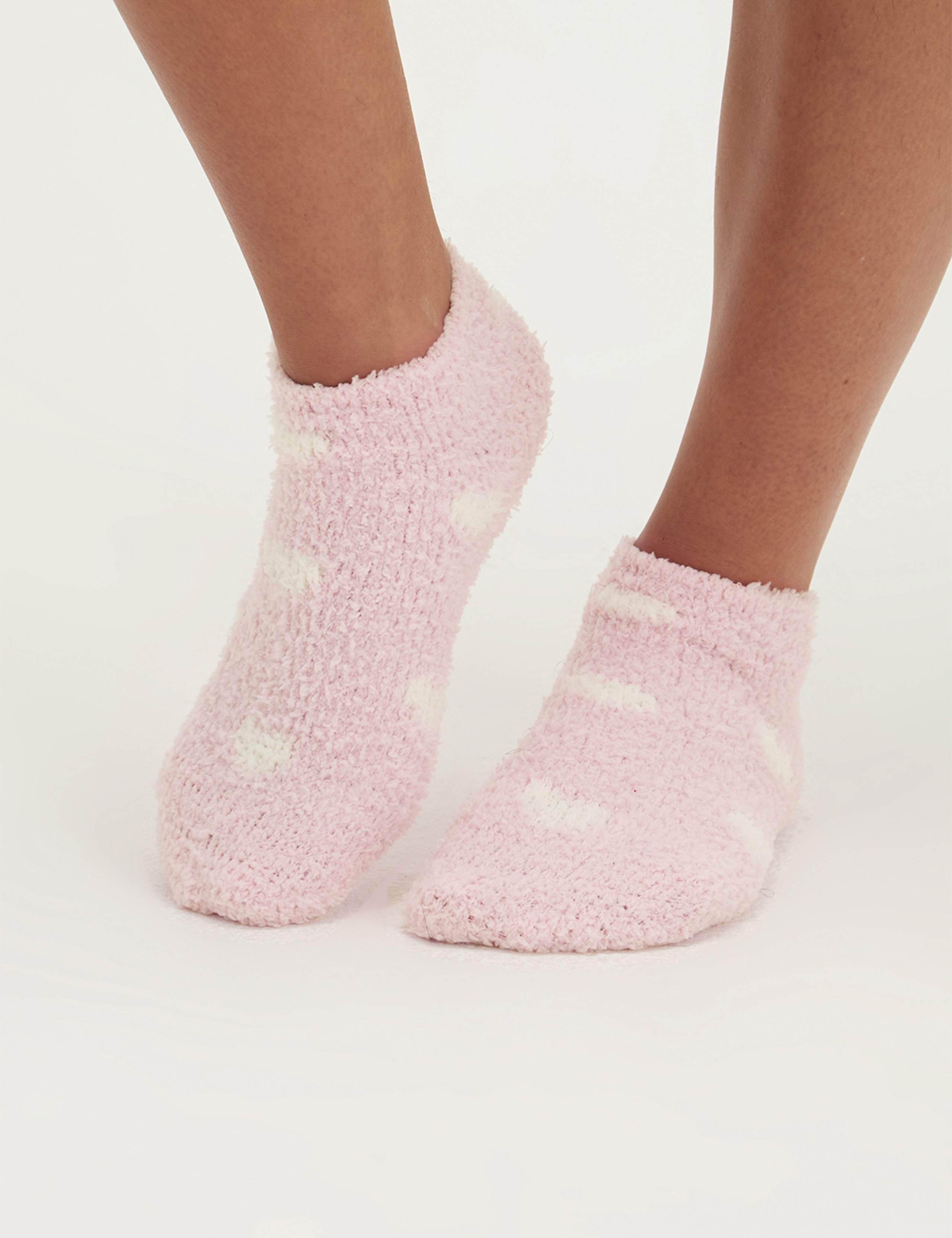 2 Pack Heart Fluffy Trainer Socks 6 of 7