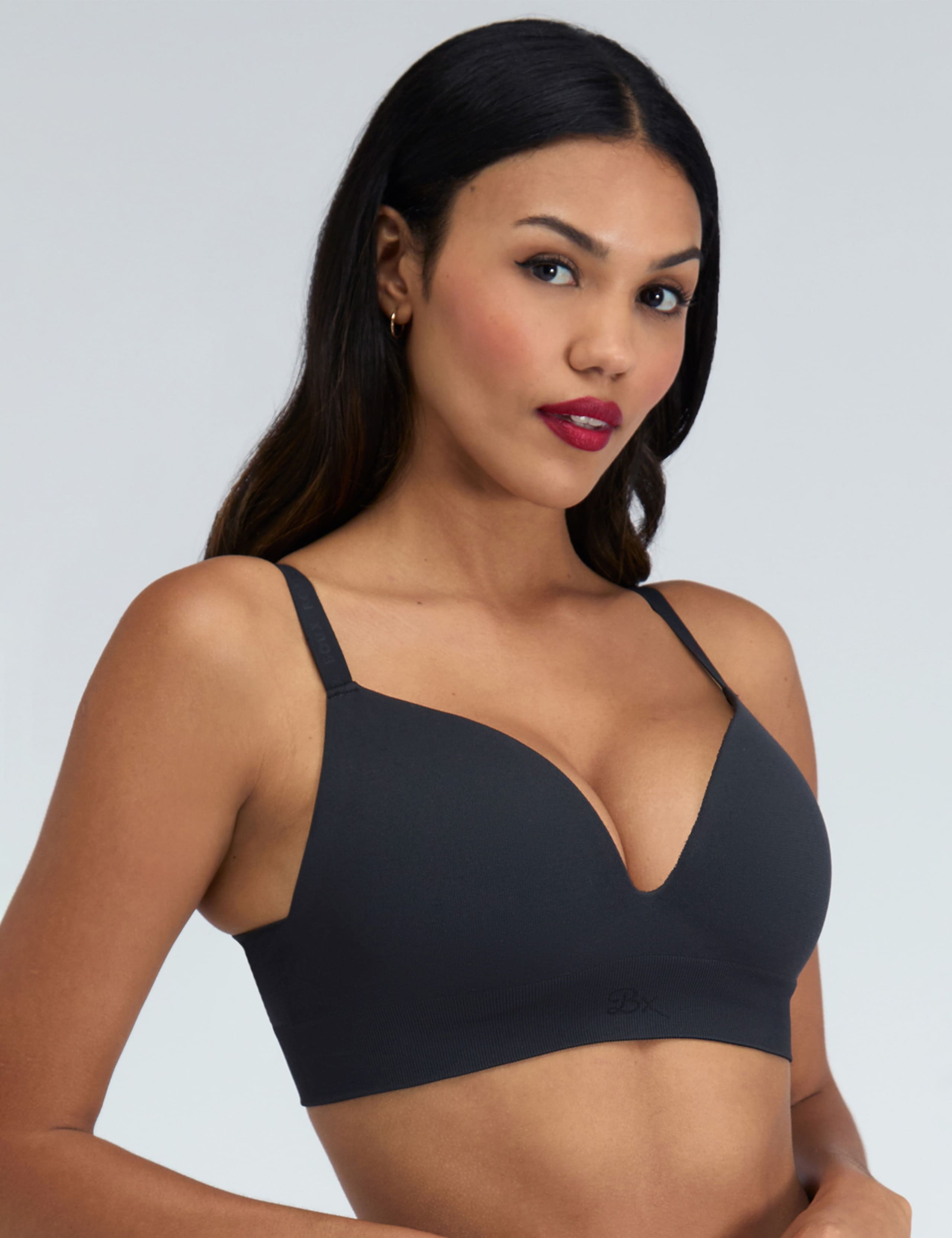 Seamless Push-Up Plunge Bralette 2 of 5