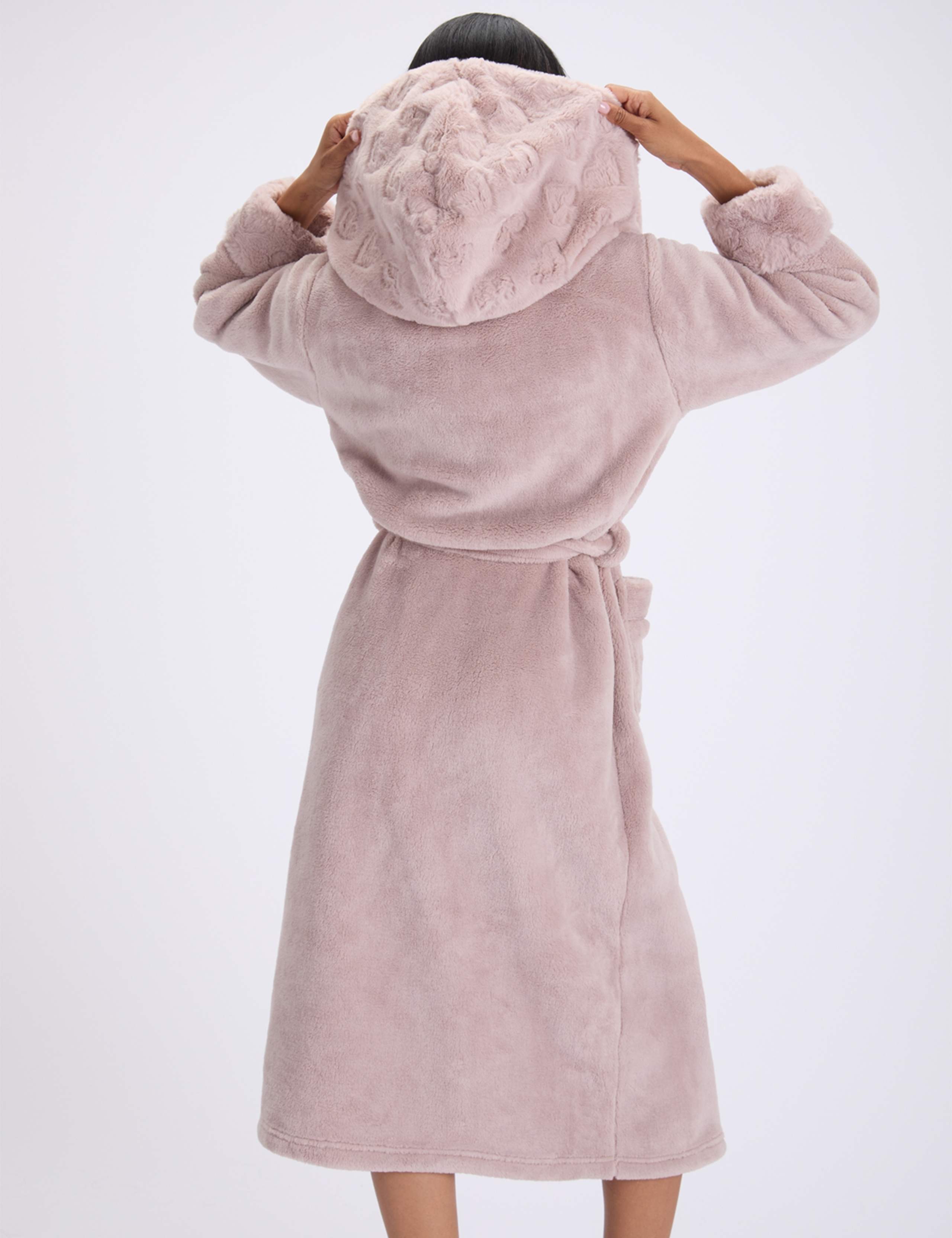 Faux Fur Heart Dressing Gown 5 of 7
