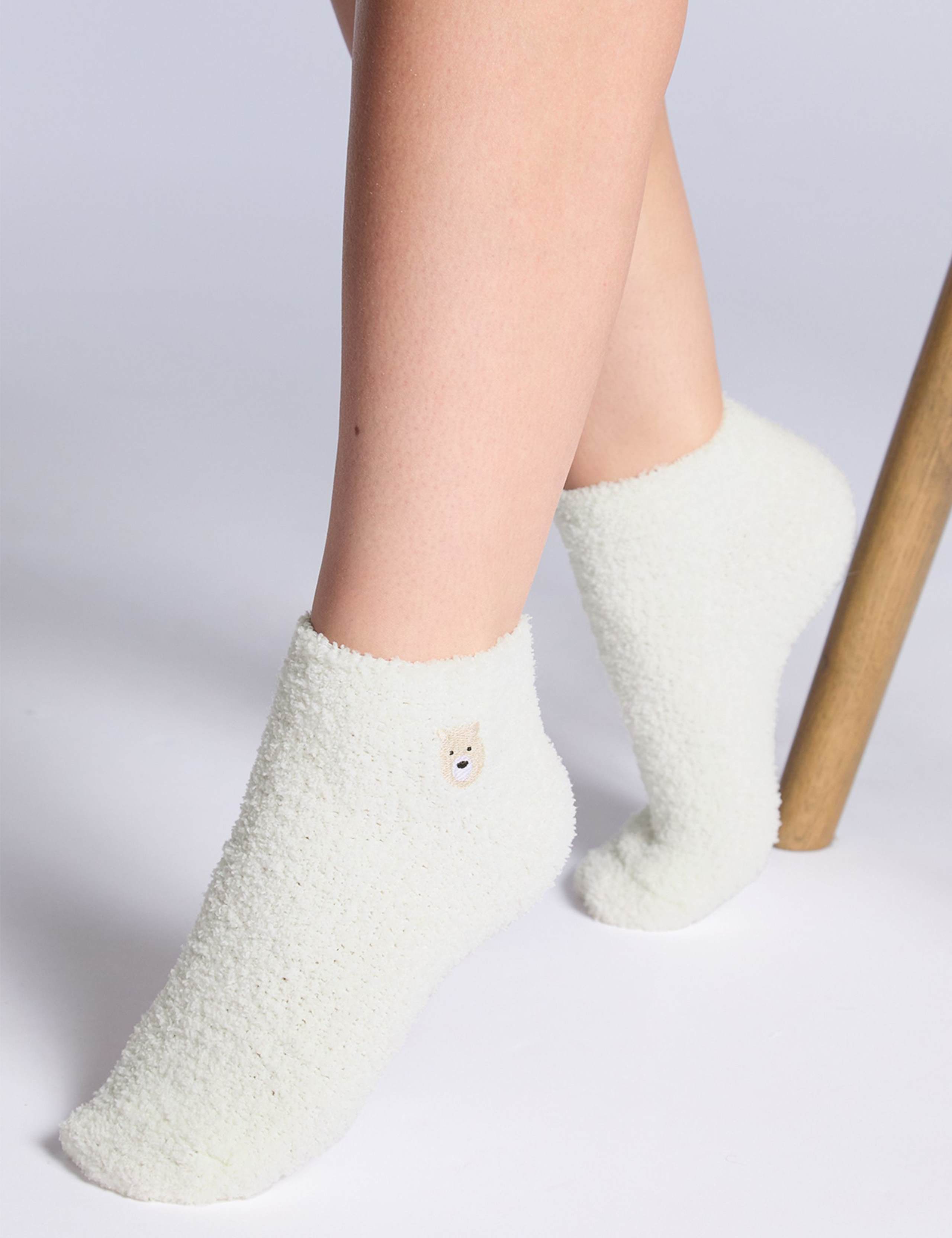 2pk Cosy Bear & Bow Trainer Fluffy Socks 3 of 4