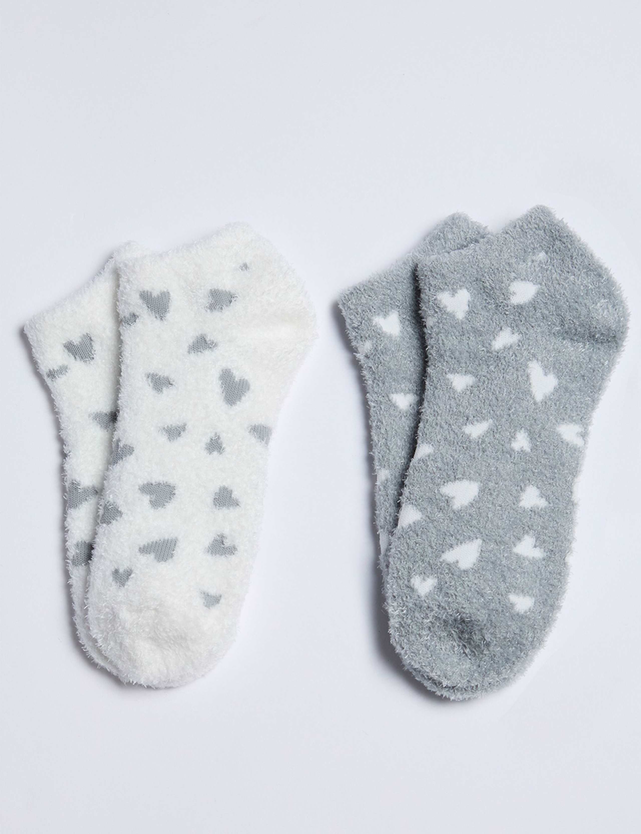 2pk Cosy Heart Trainer Fluffy Socks 1 of 4
