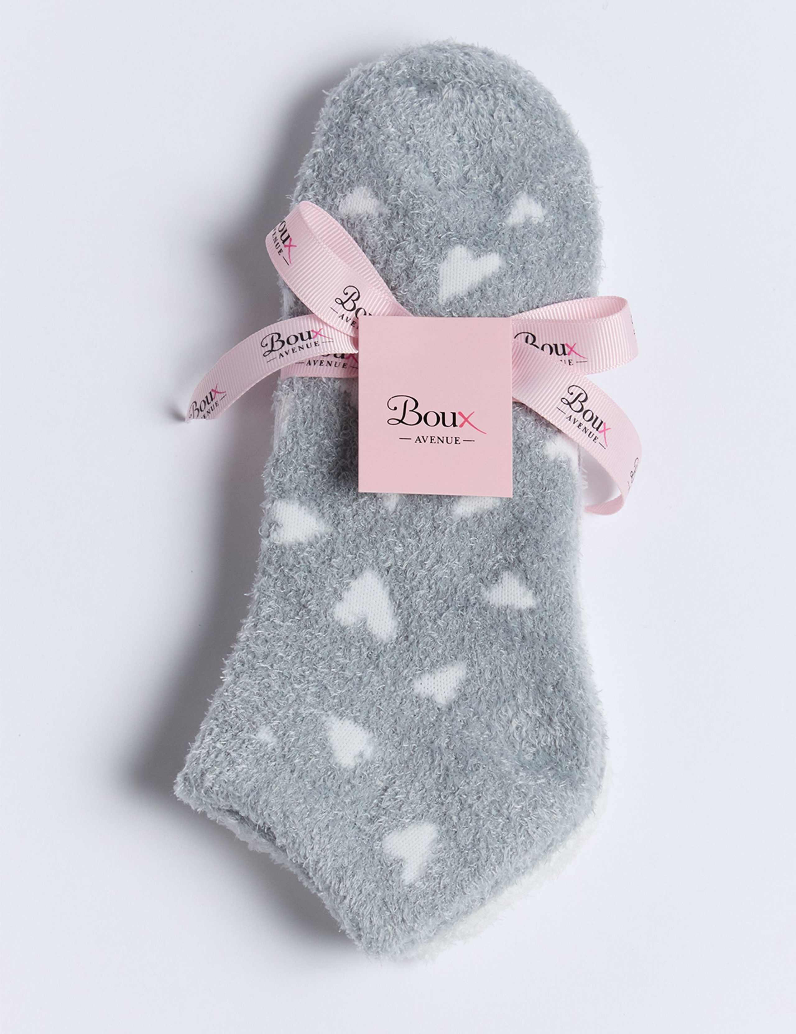 2pk Cosy Heart Trainer Socks 4 of 4