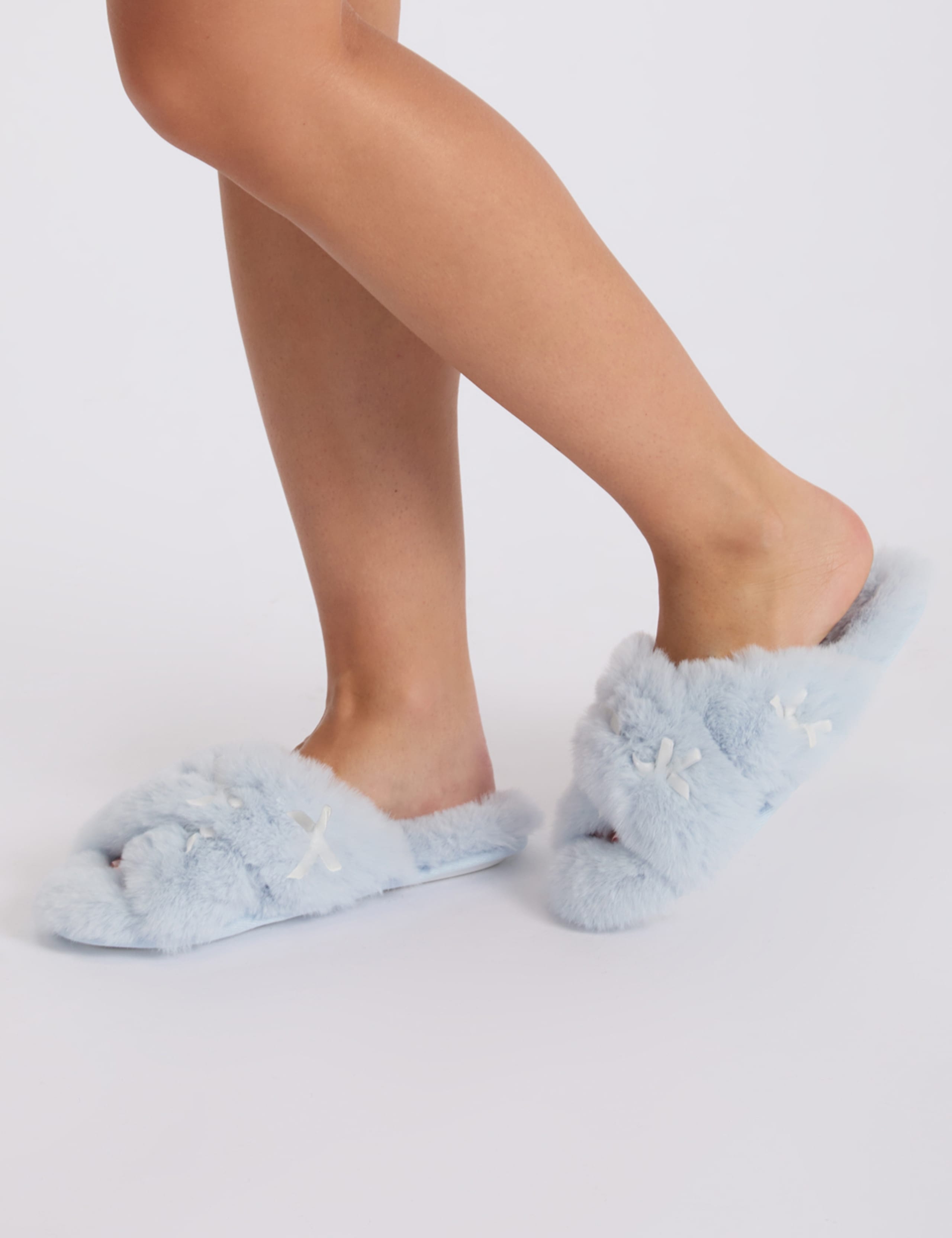 Multi Bow Plush Cross Band Slippers 3 of 5