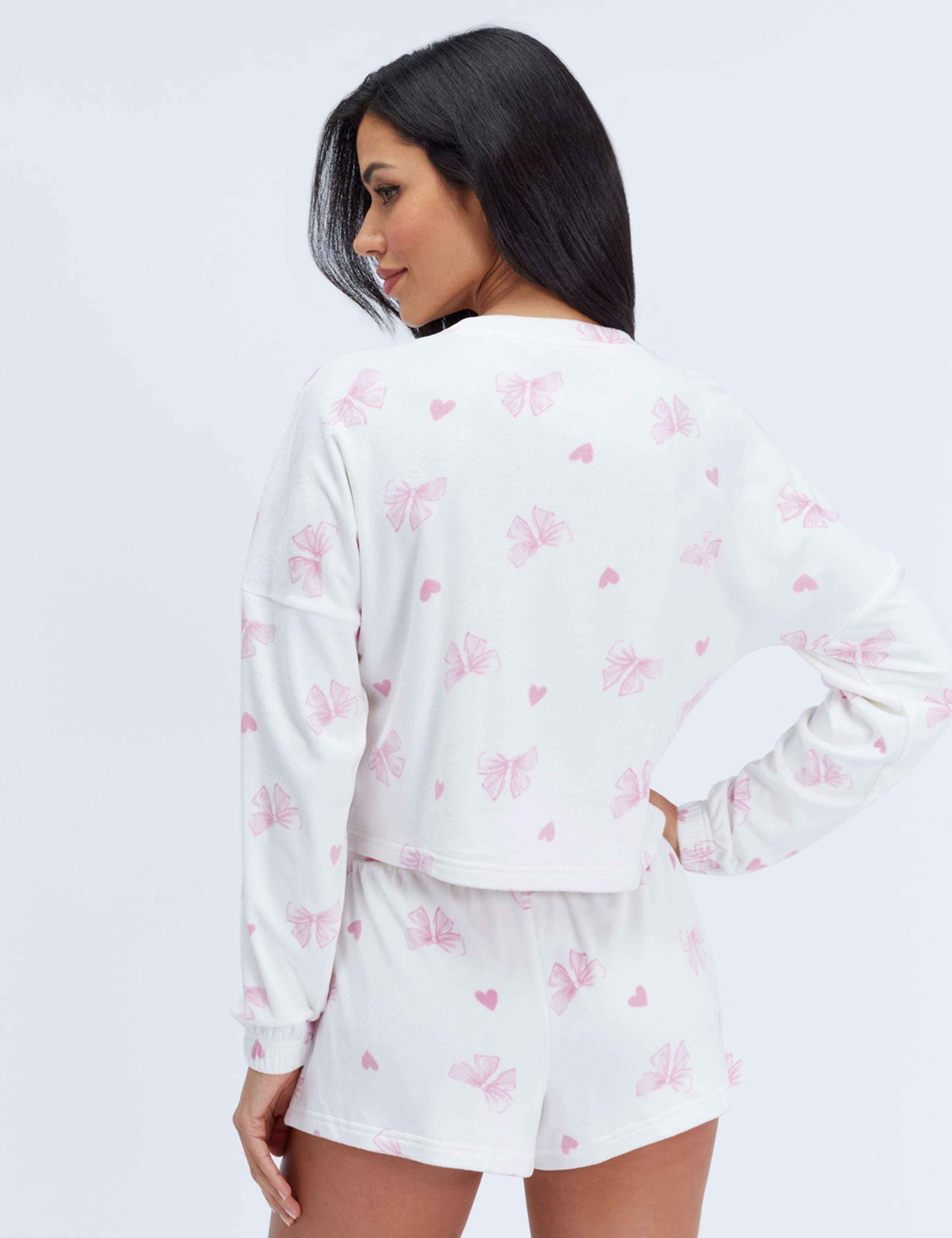 Velour Pyjama Set 7 of 7