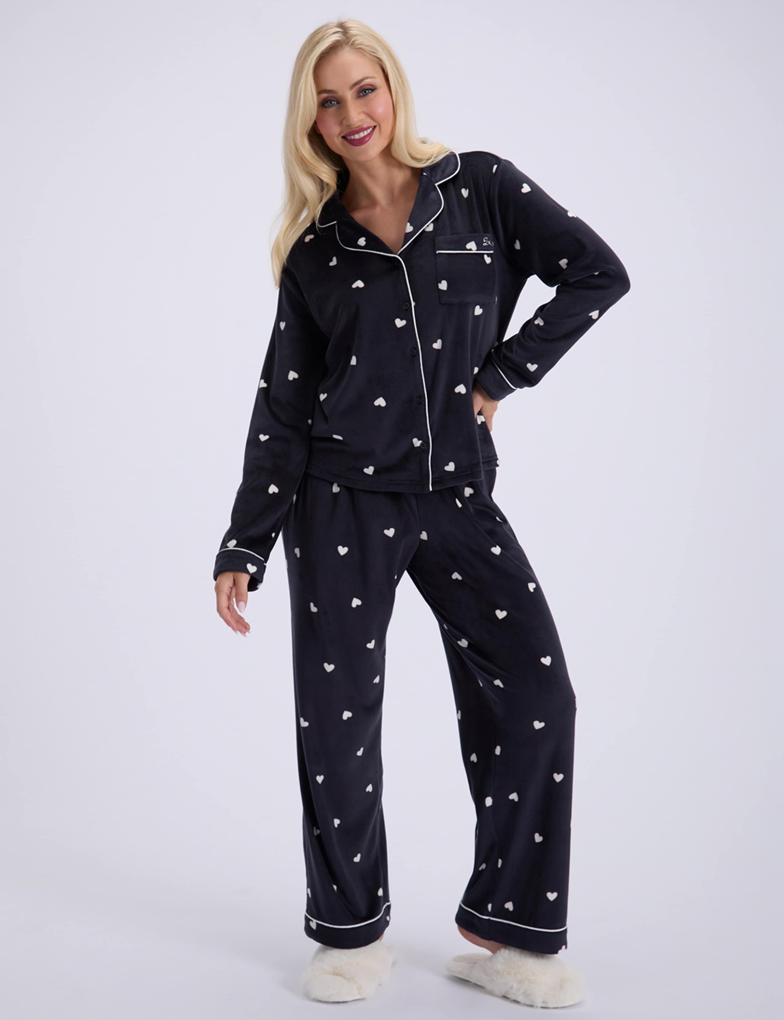 Velour Heart Print Revere Pyjama Set 2 of 7