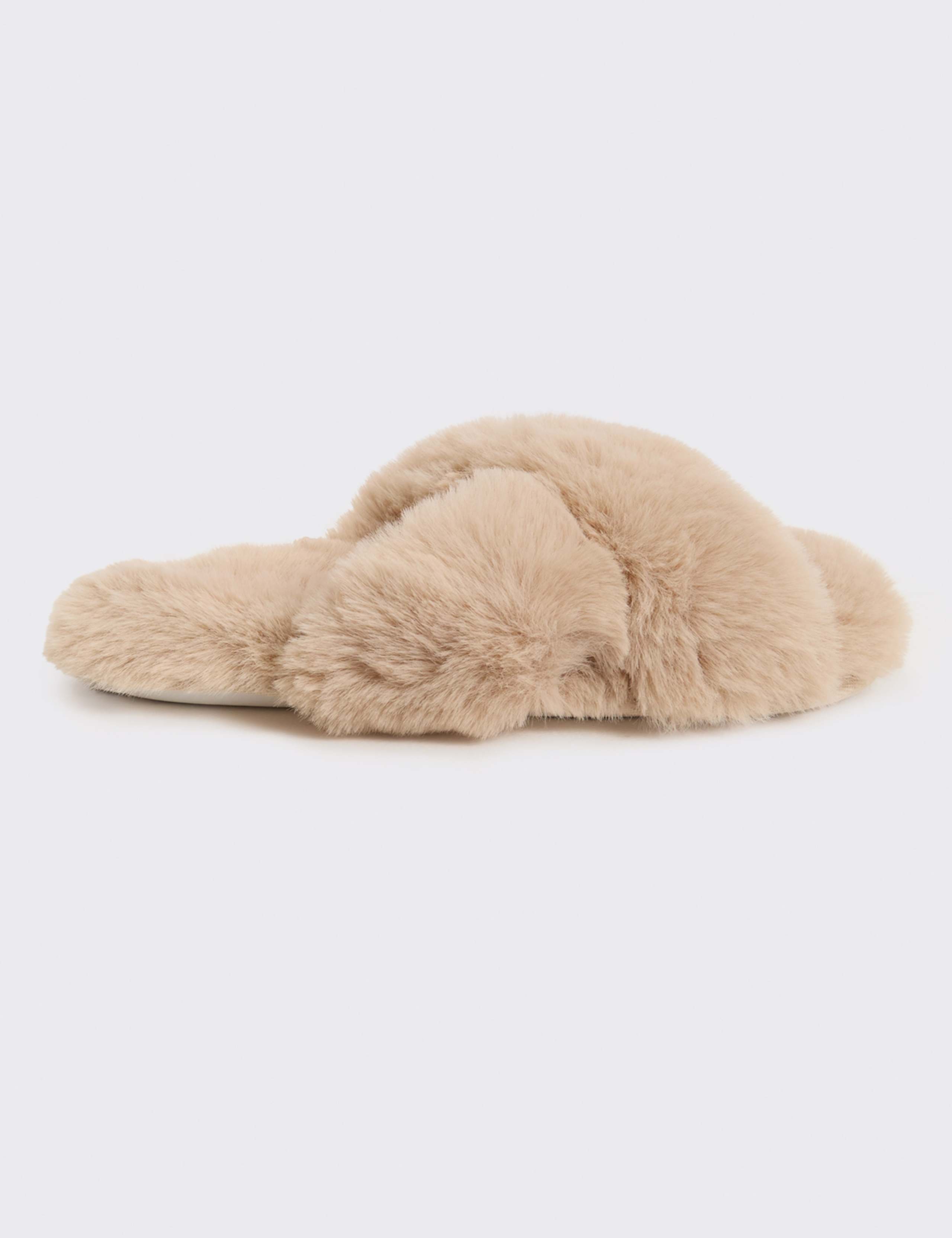 Crossover Slippers 3 of 6