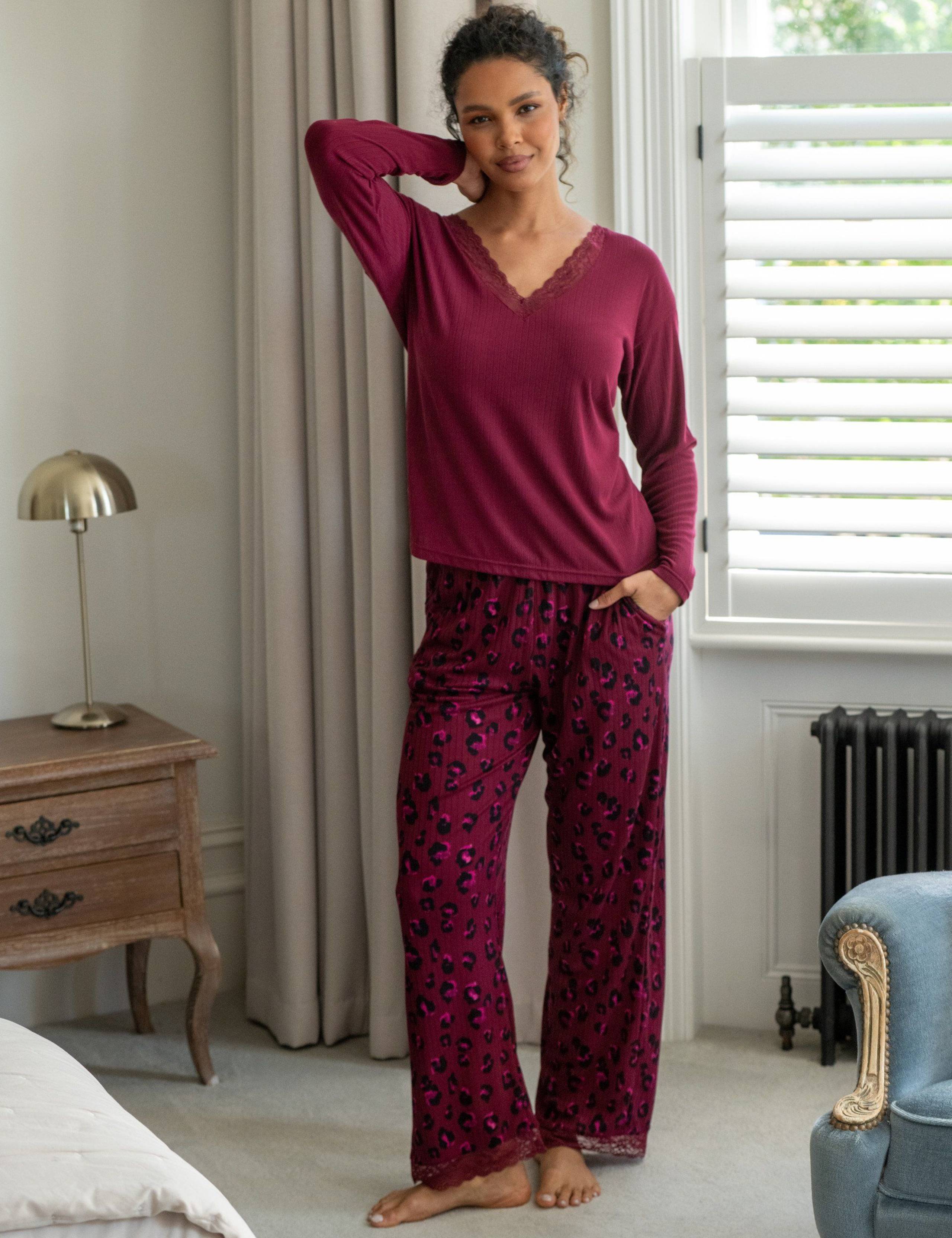 Ribbed Brushed Leopard Trim Pyjama Set 1 of 10
