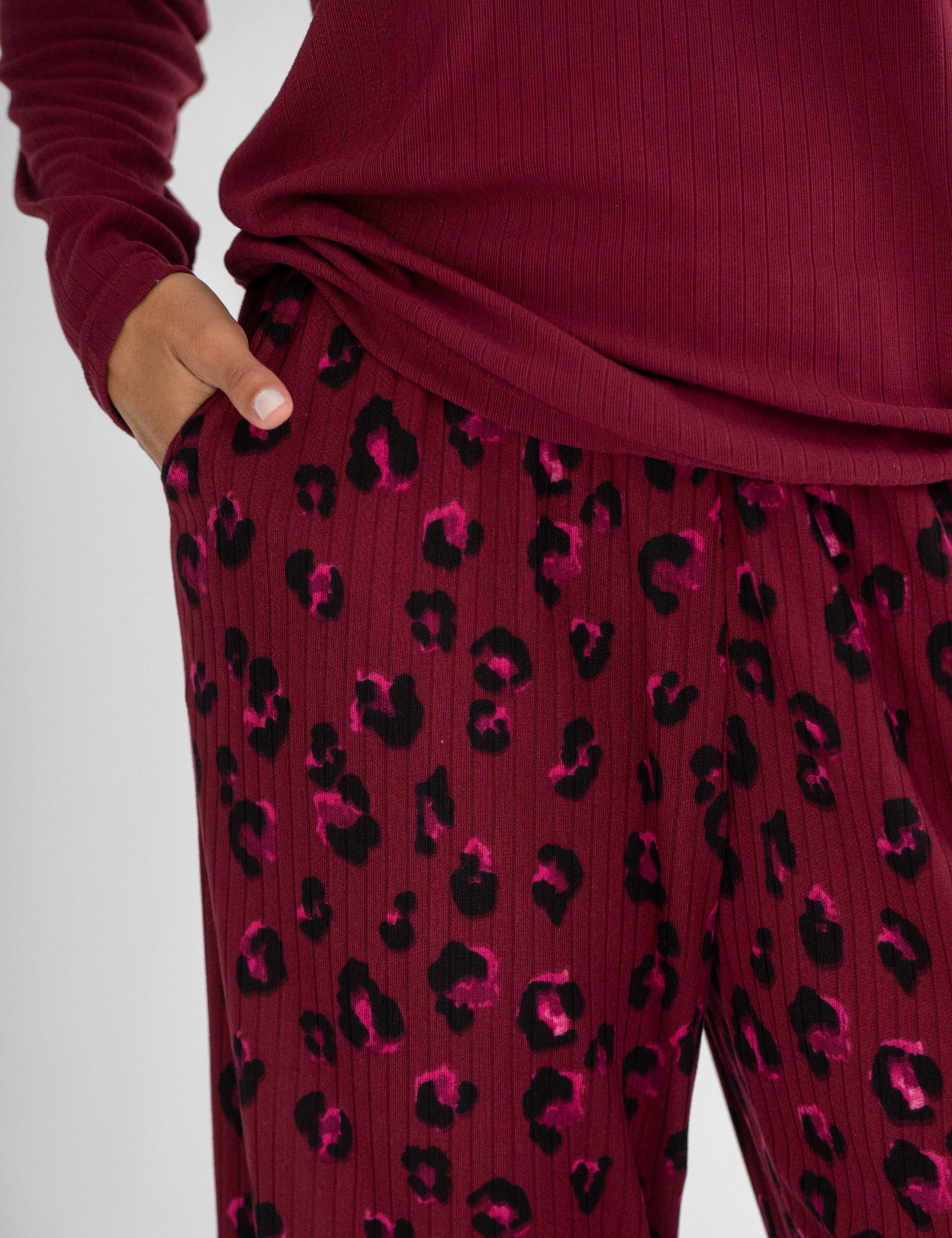 Ribbed Brushed Leopard Trim Pyjama Set 10 of 10