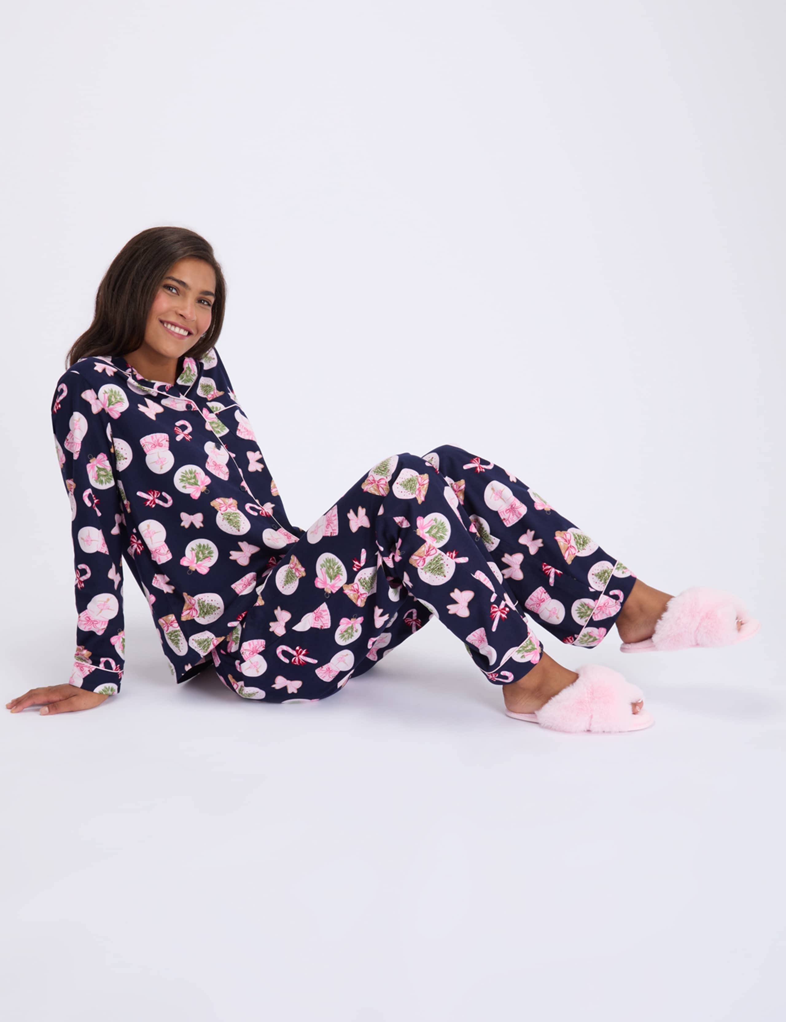 Fleece Snow Globe Pyjama Set in a Bag 4 of 8