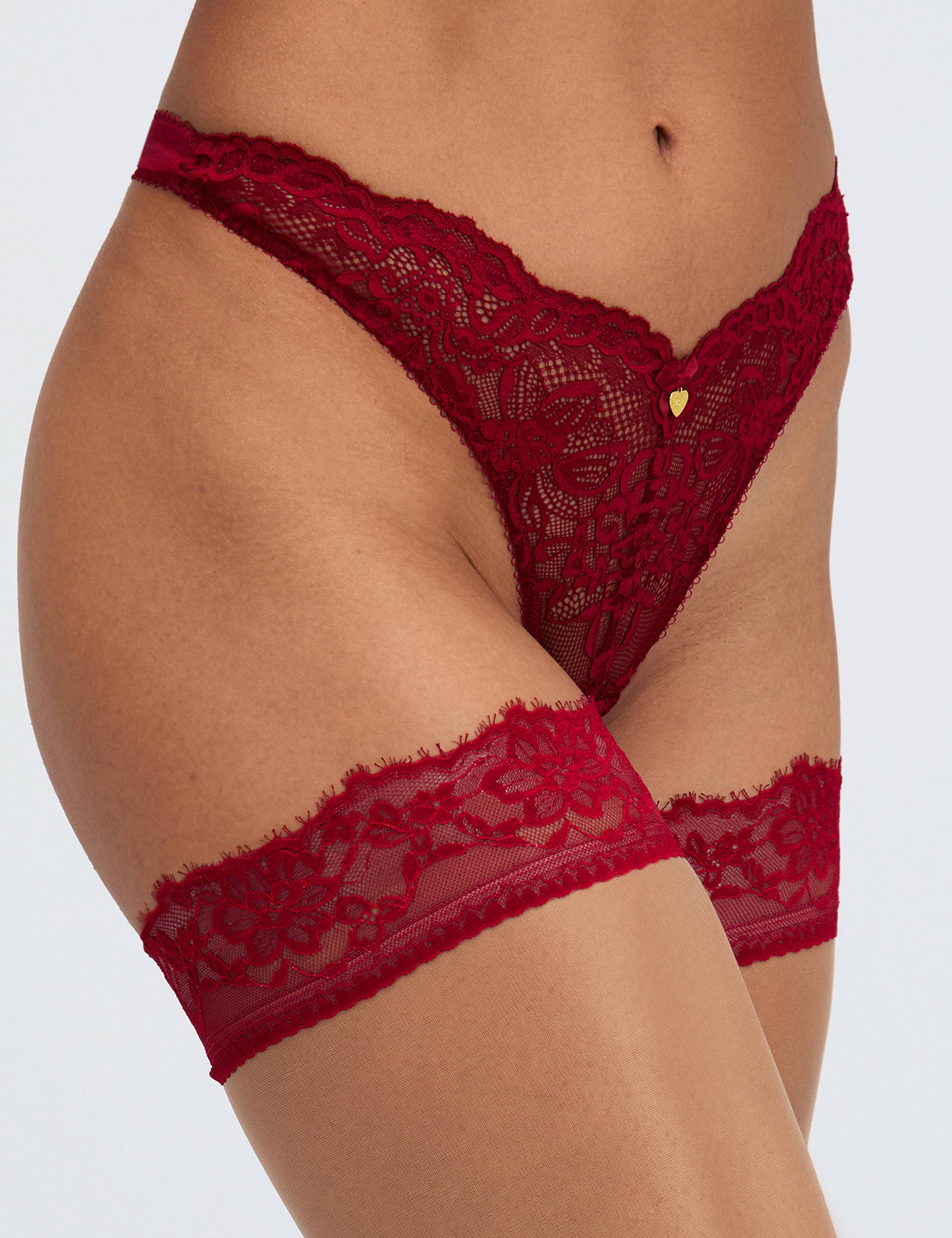 Sheer Lace Top Hold Ups 6 of 7
