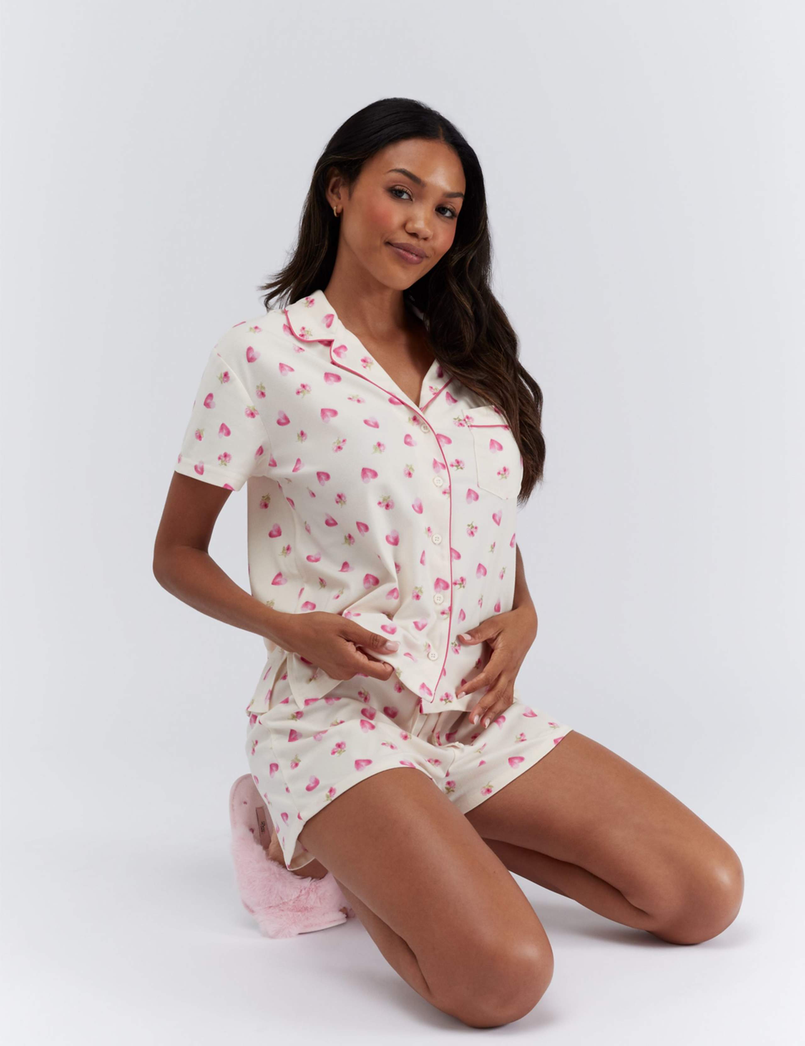 Pure Cotton Heart & Rose Pyjamas in a Bag 3 of 8