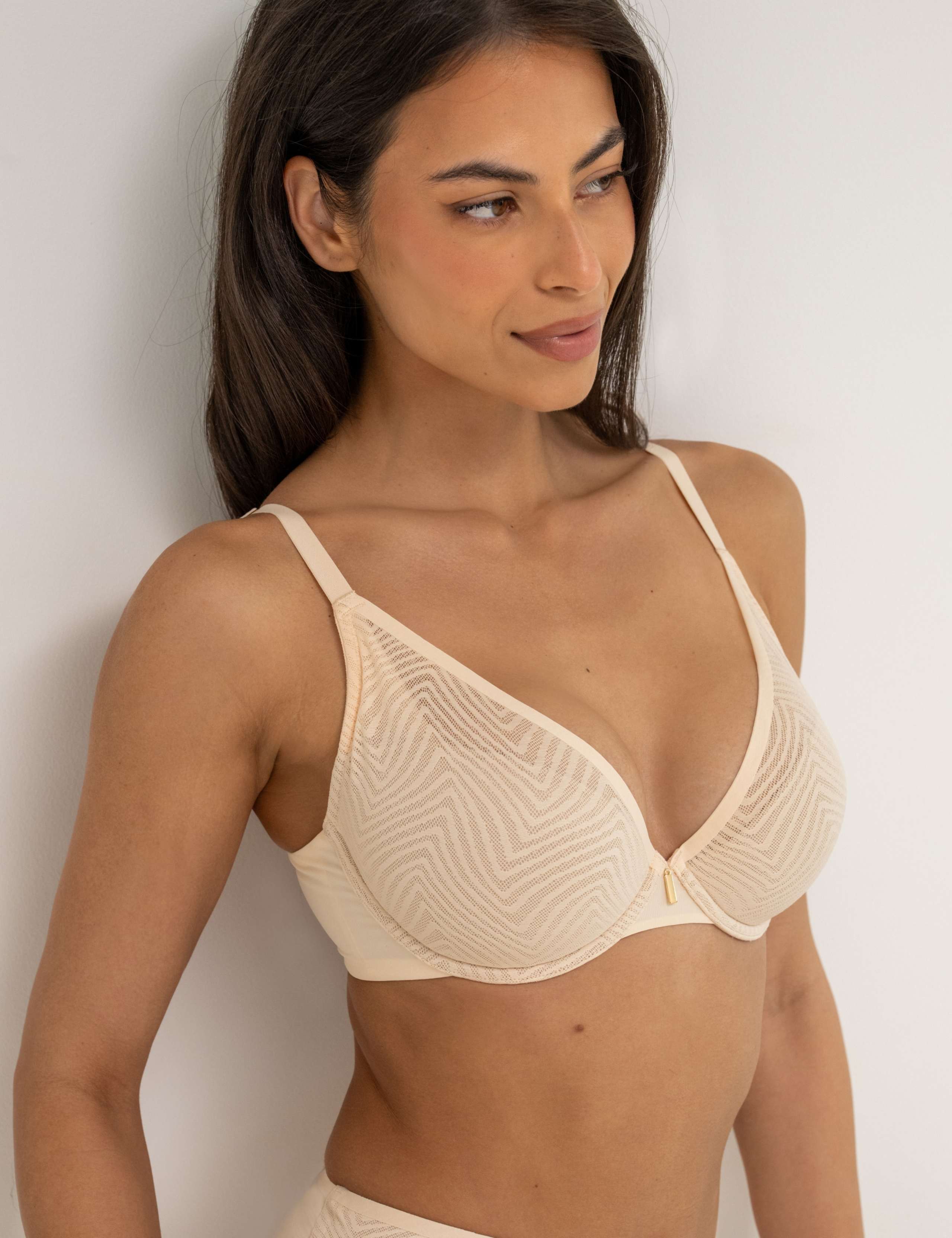 Charmed Wired High Apex Plunge Bra (B-F) 5 of 7