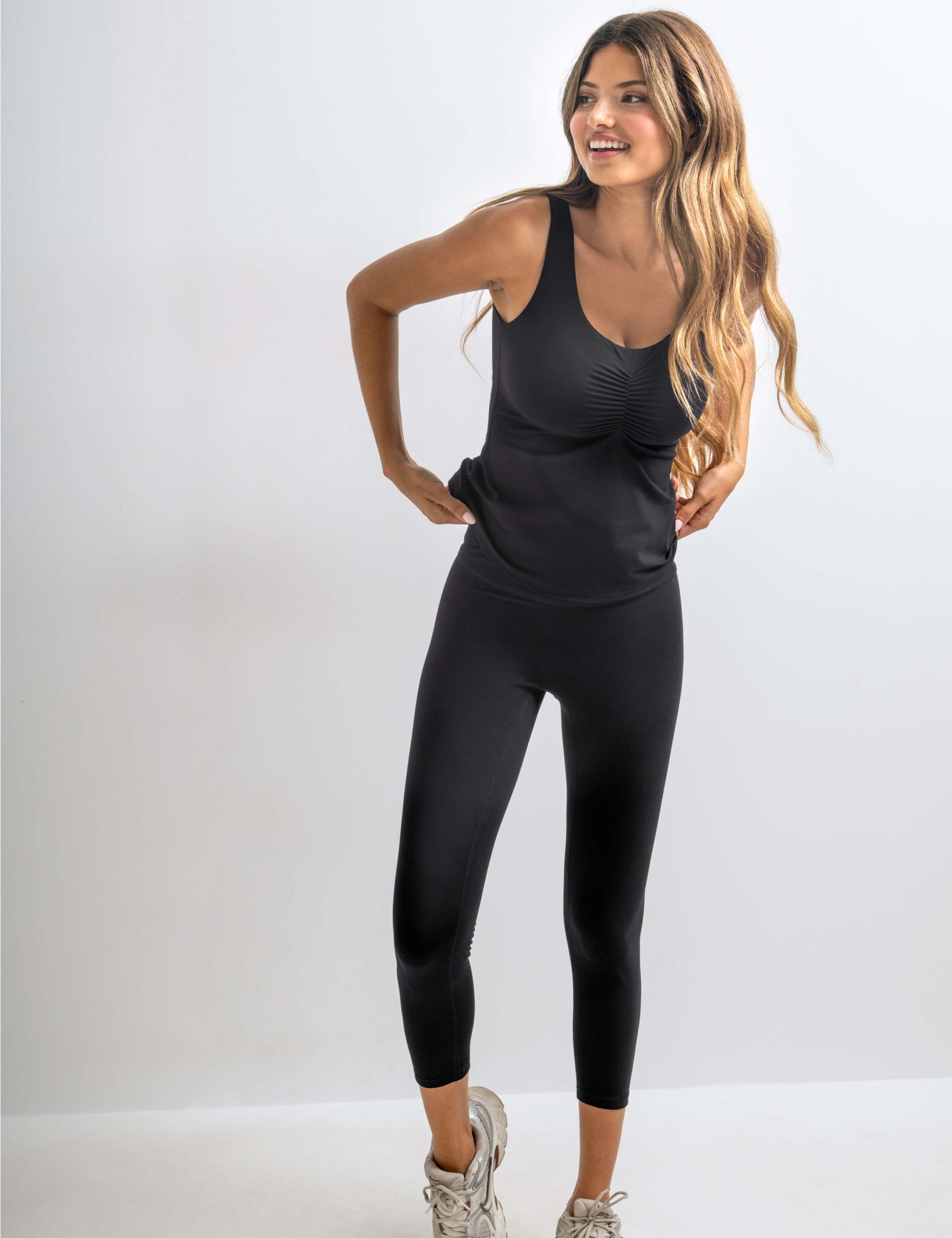 High Waisted 7/8 Leggings 5 of 8