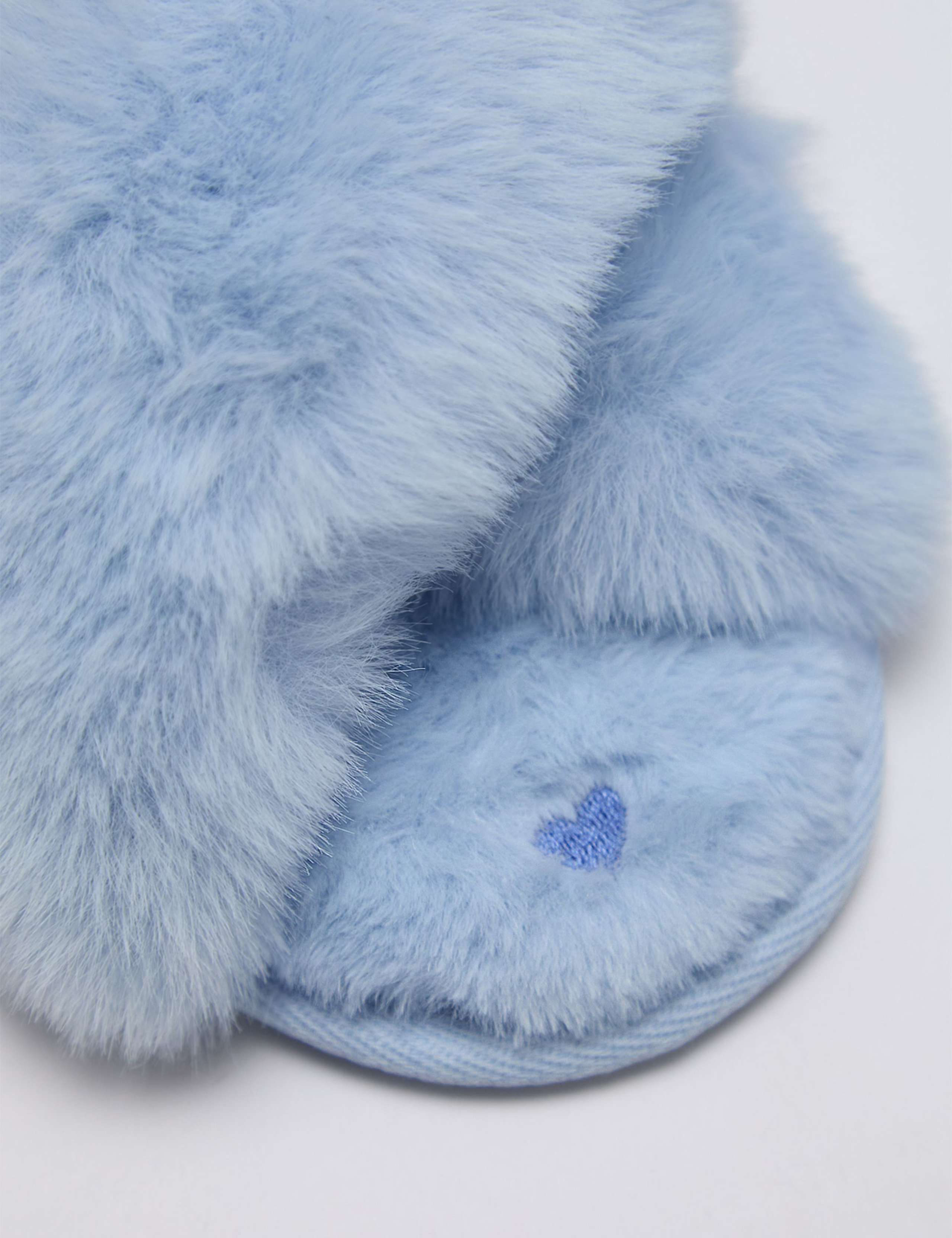 Heart Embroidered Crossband Open Toe Slippers 5 of 6