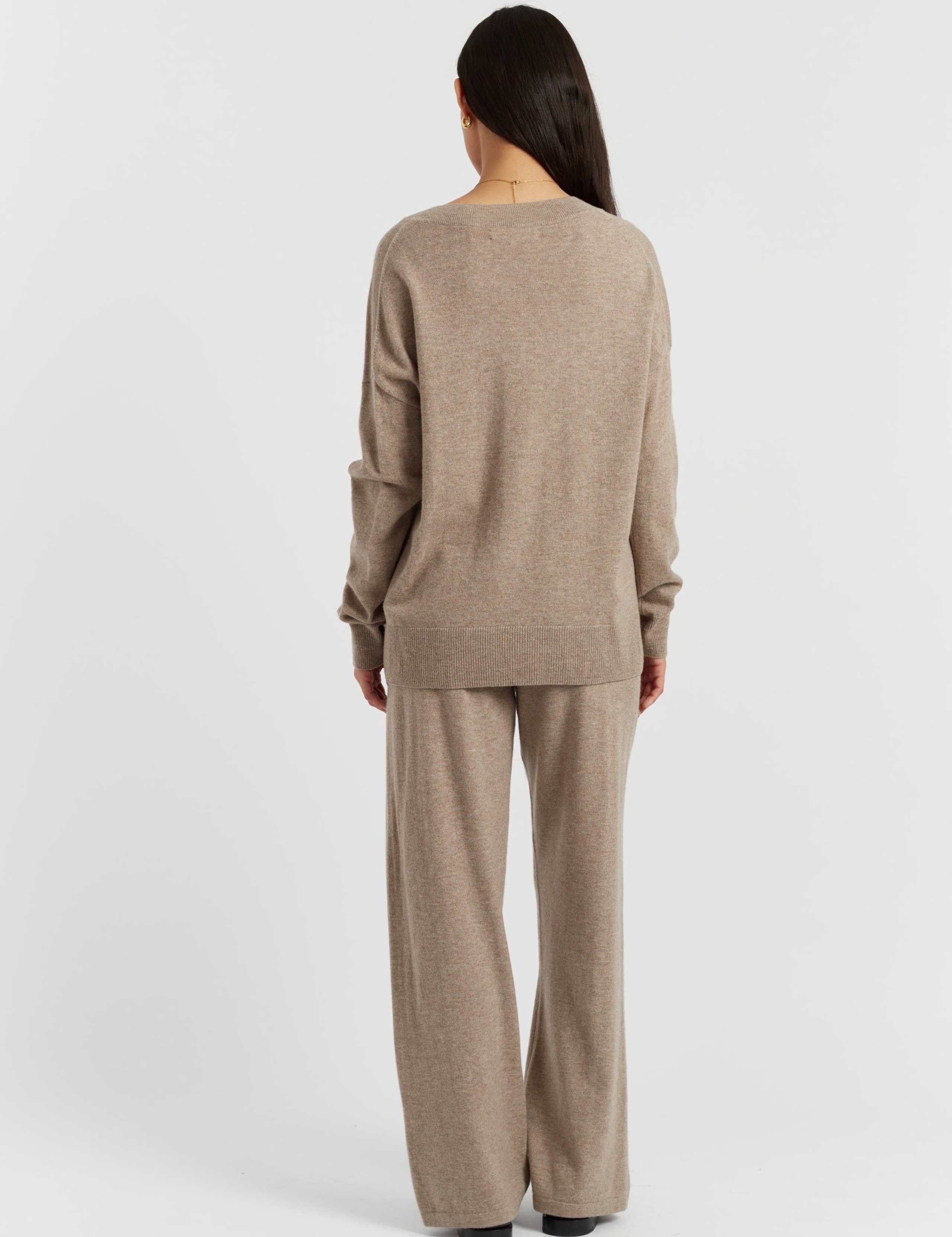 Wool Rich with Cashmere Relaxed Jumper 3 of 4