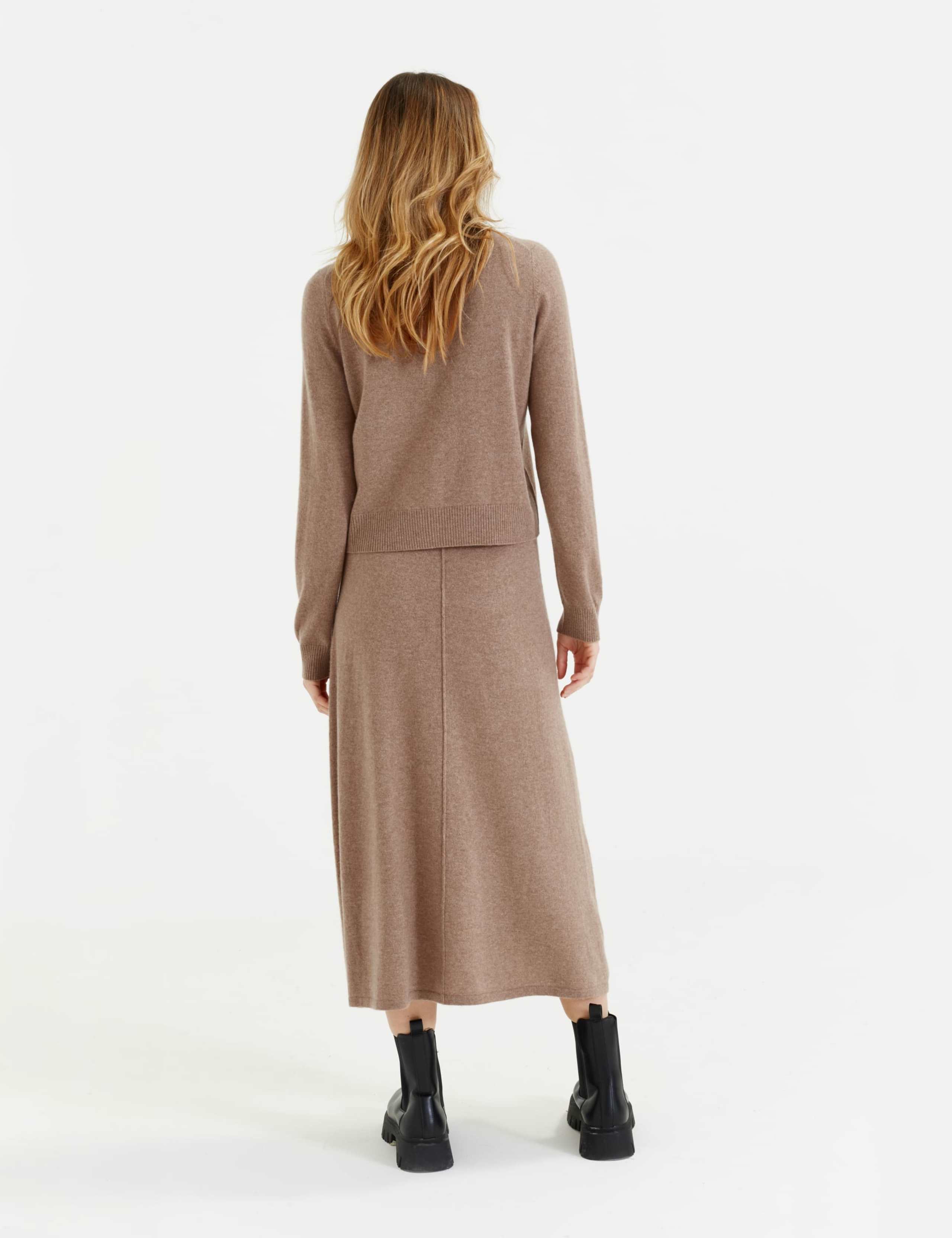 Wool Rich Crew Neck Cardigan with Cashmere 4 of 4