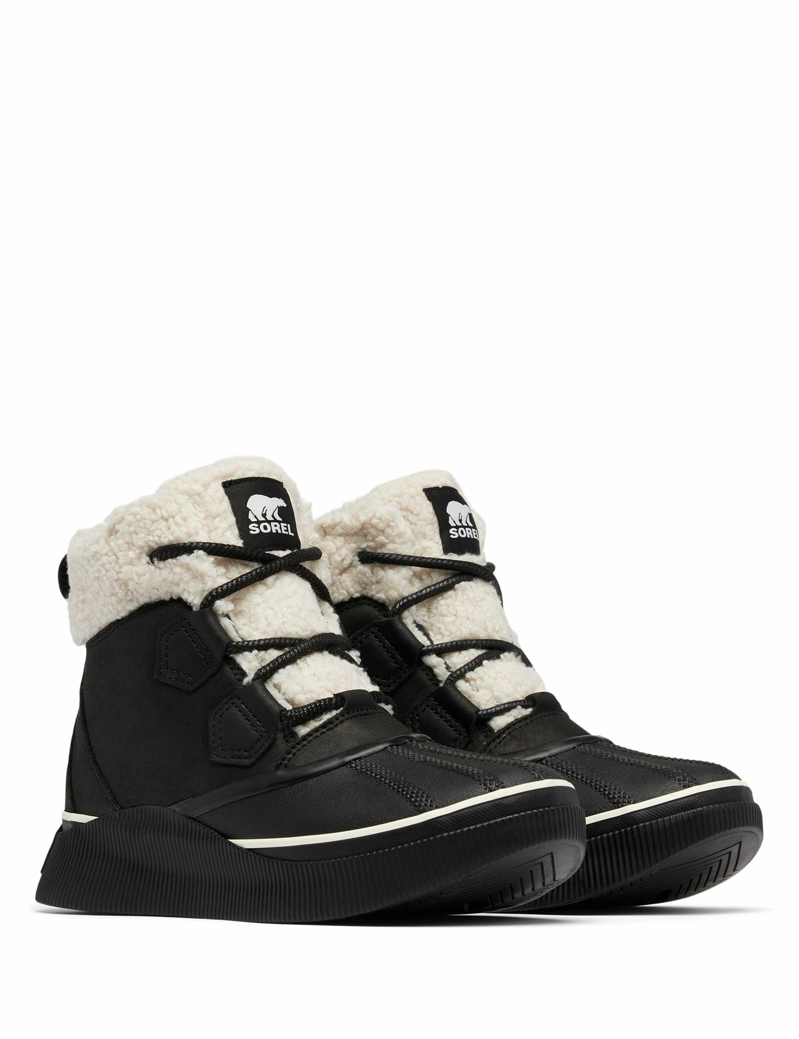 Out N About IV Chillz Leather Walking Boots 2 of 8