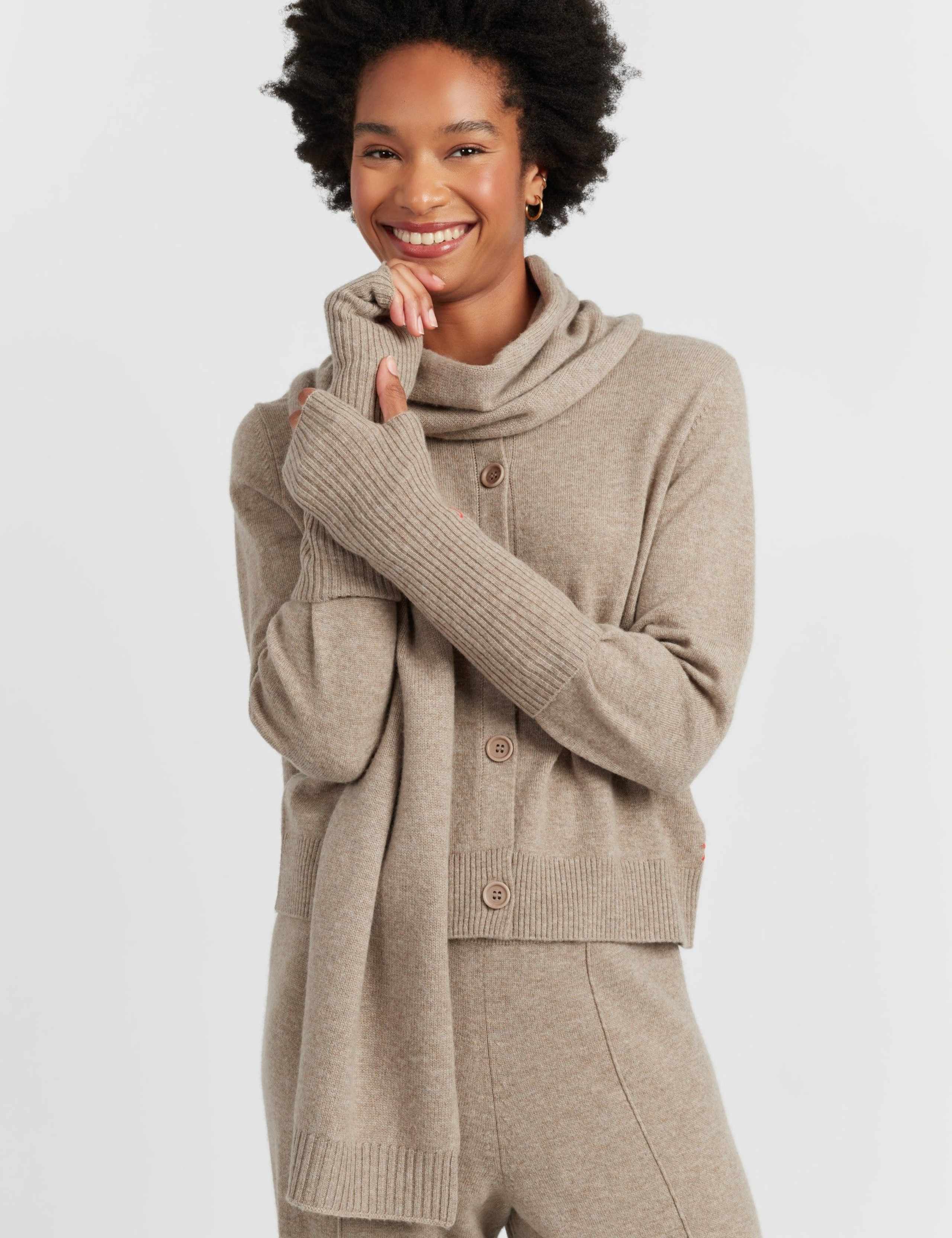 Wool Rich Fingerless Gloves With Cashmere 1 of 2