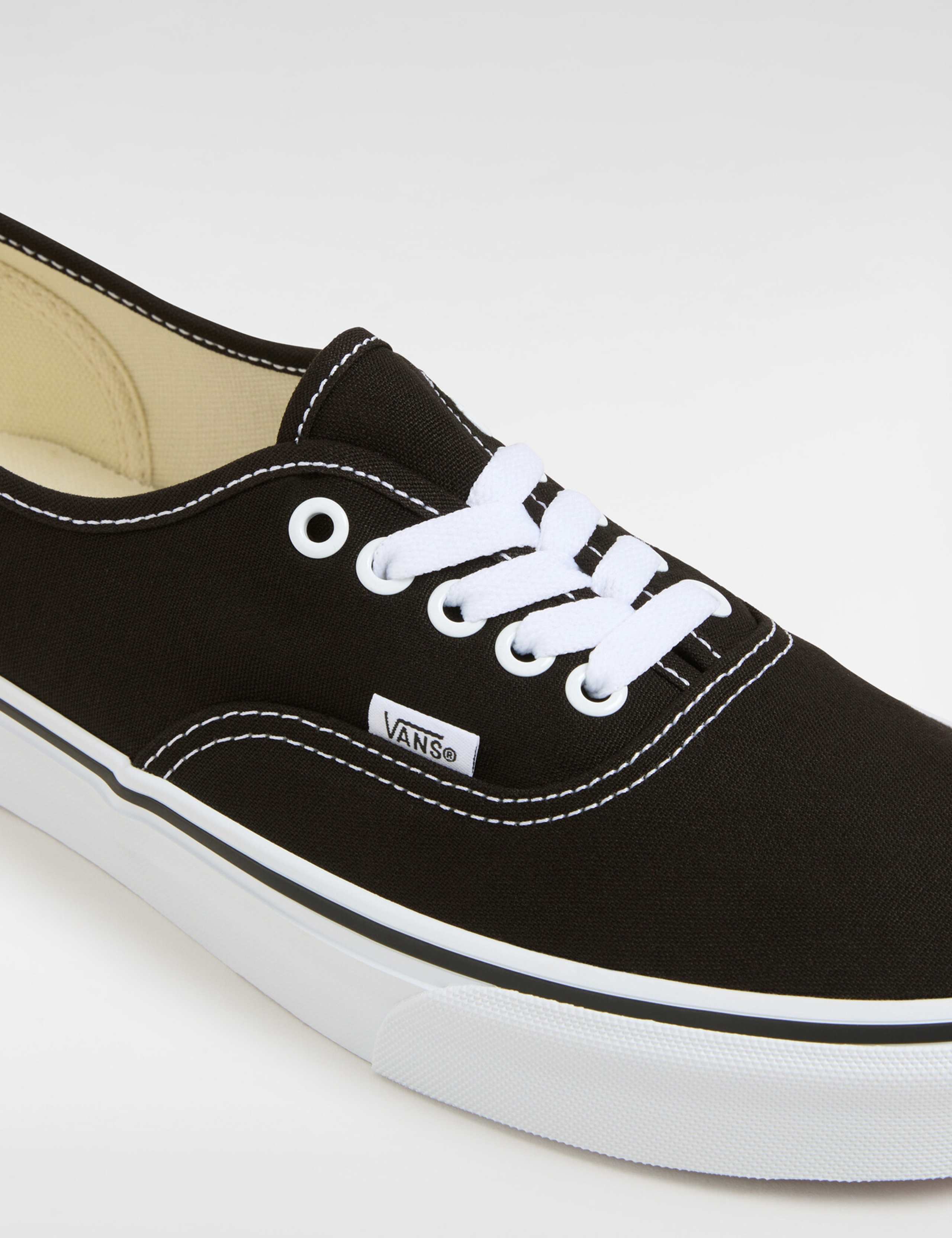 Authentic Trainers 4 of 5