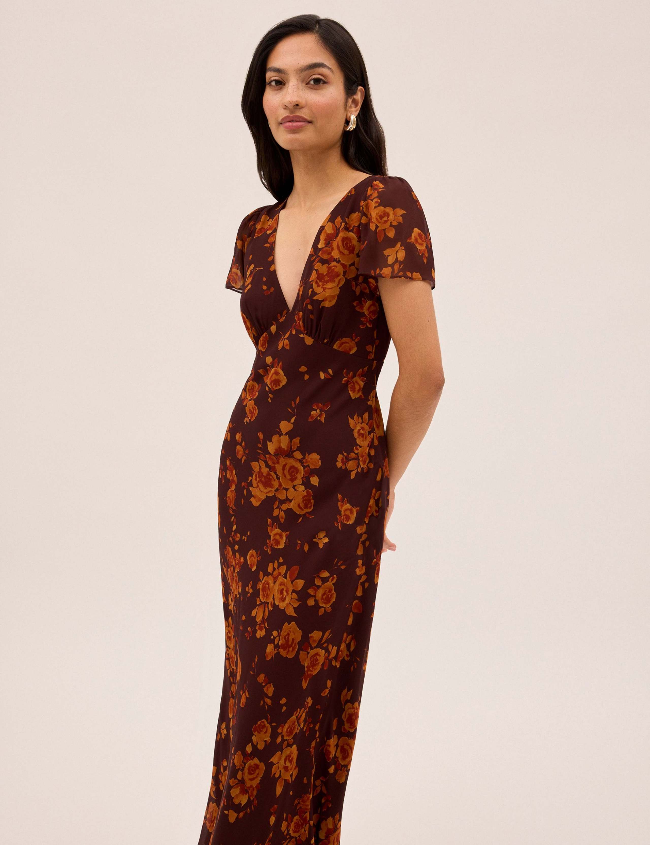 Floral V-Neck Maxi Tea Dress 4 of 6