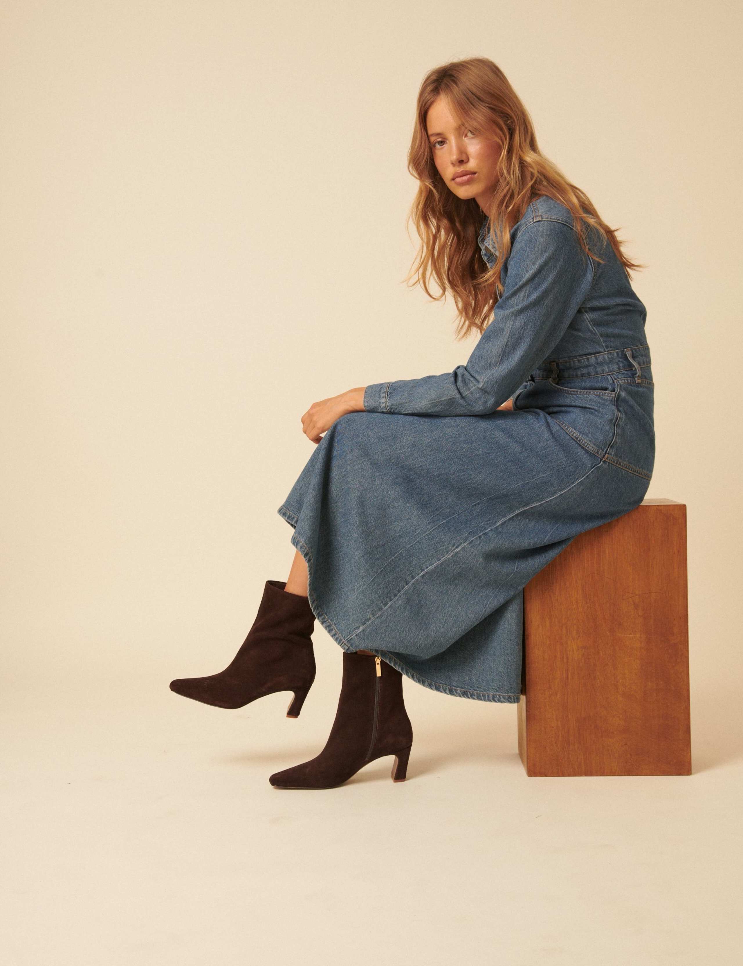 Suede Block Heel Pointed Ankle Boots 2 of 5