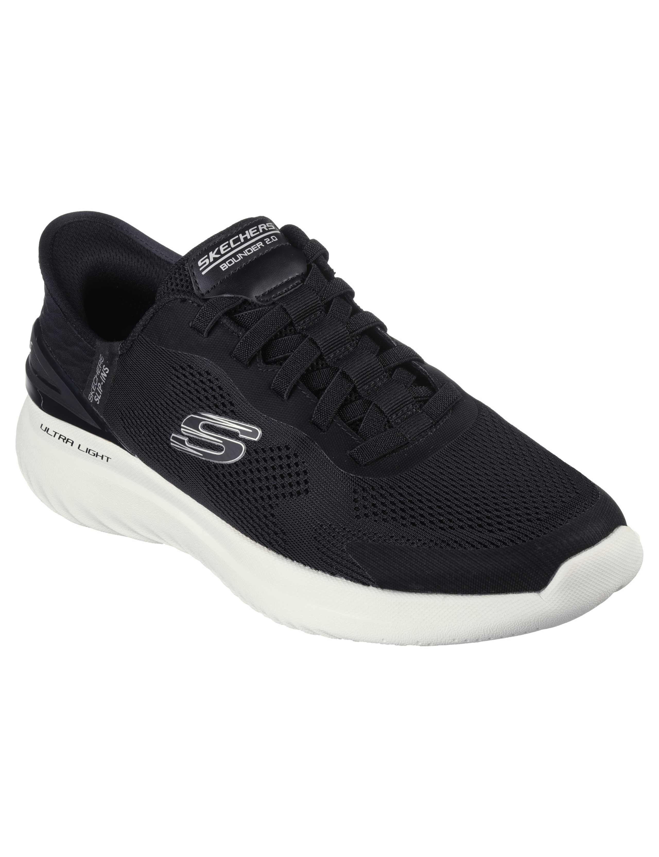 Bounder 2.0 Emerged Slip-ins Trainers 2 of 5