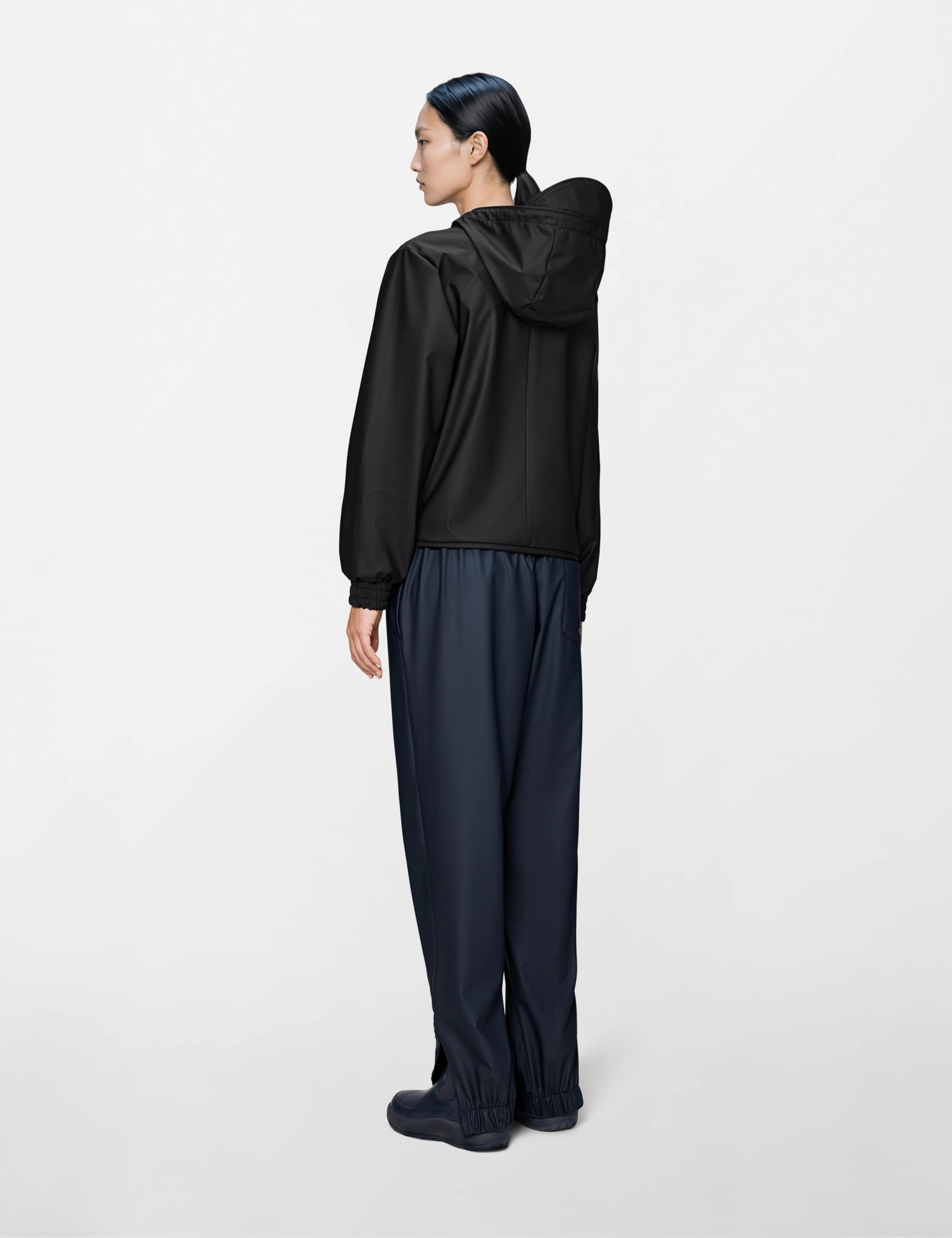 String Waterproof Hooded Cropped Jacket 4 of 4