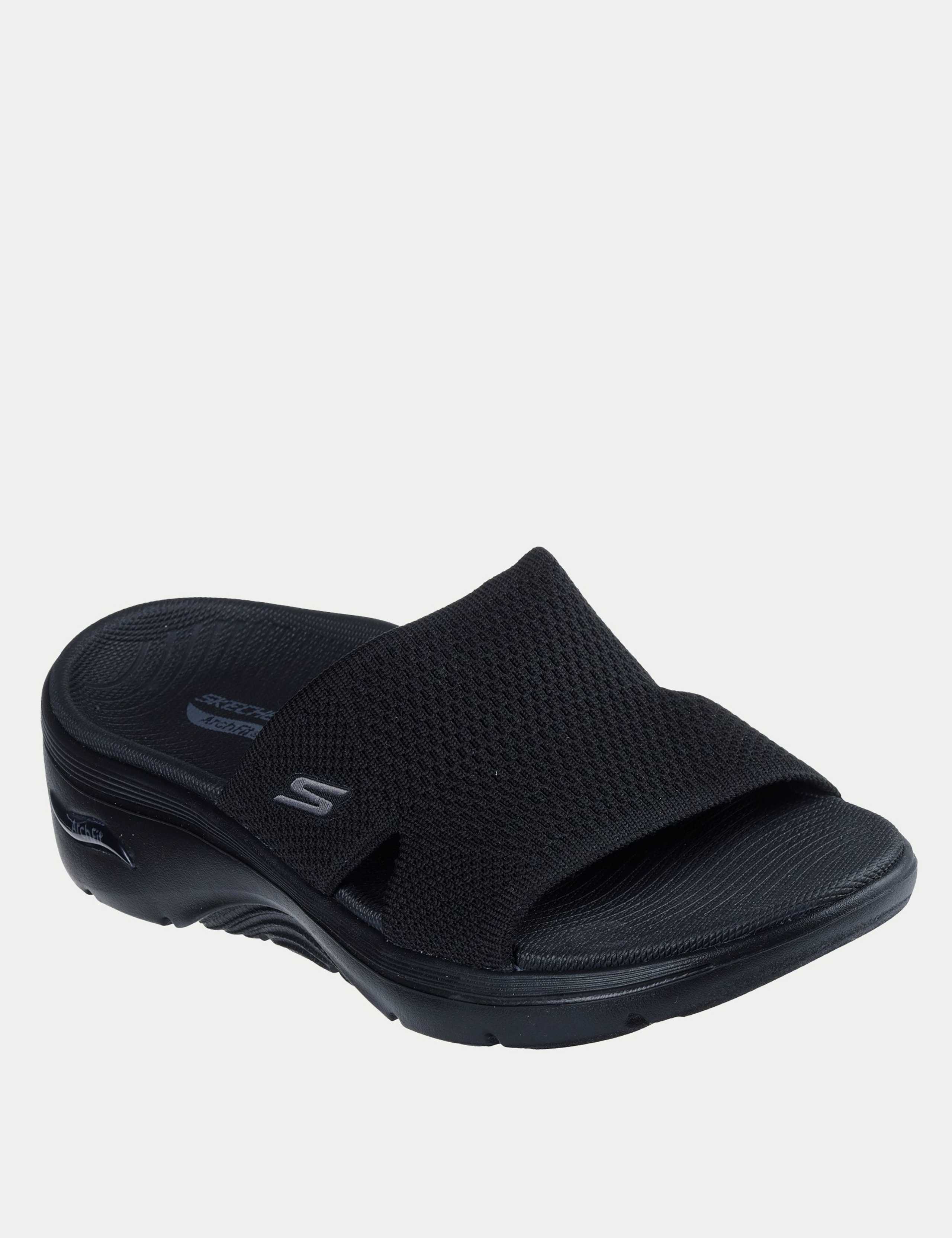 Go Walk Arch Wide Fit 2.0 Sliders 3 of 5