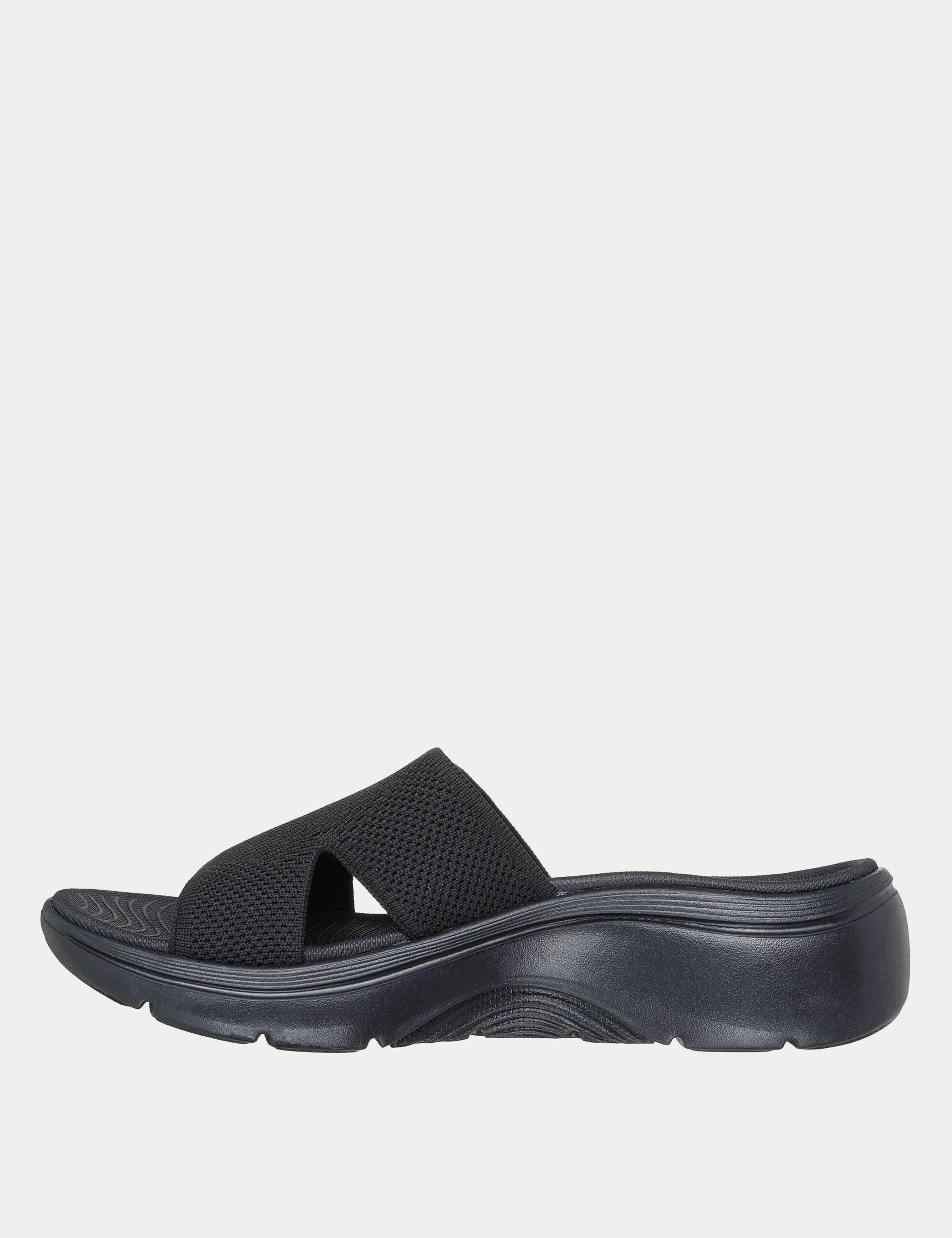 Go Walk Arch Wide Fit 2.0 Sliders 4 of 5