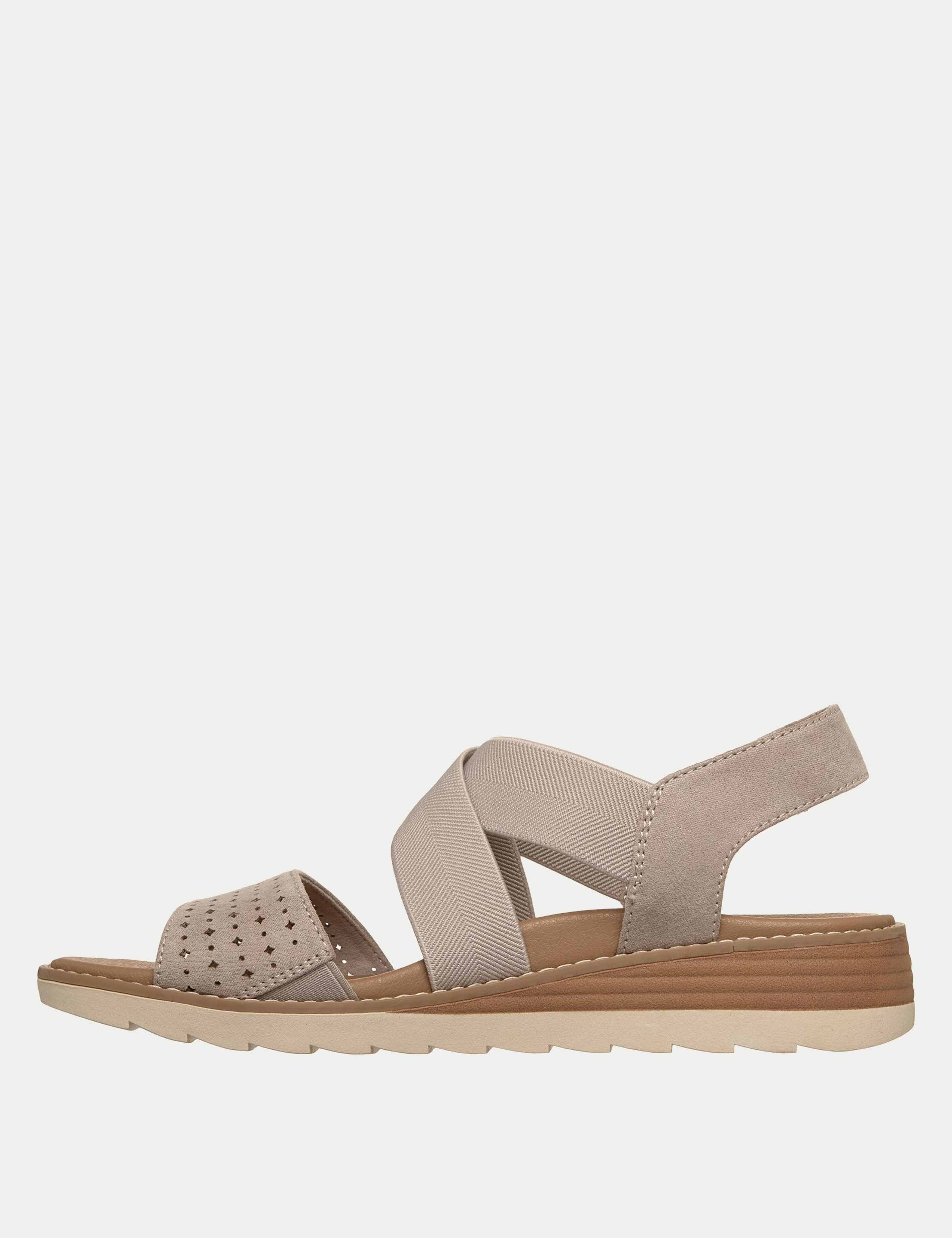Arch Fit Oasis Perforated Sandals 4 of 5