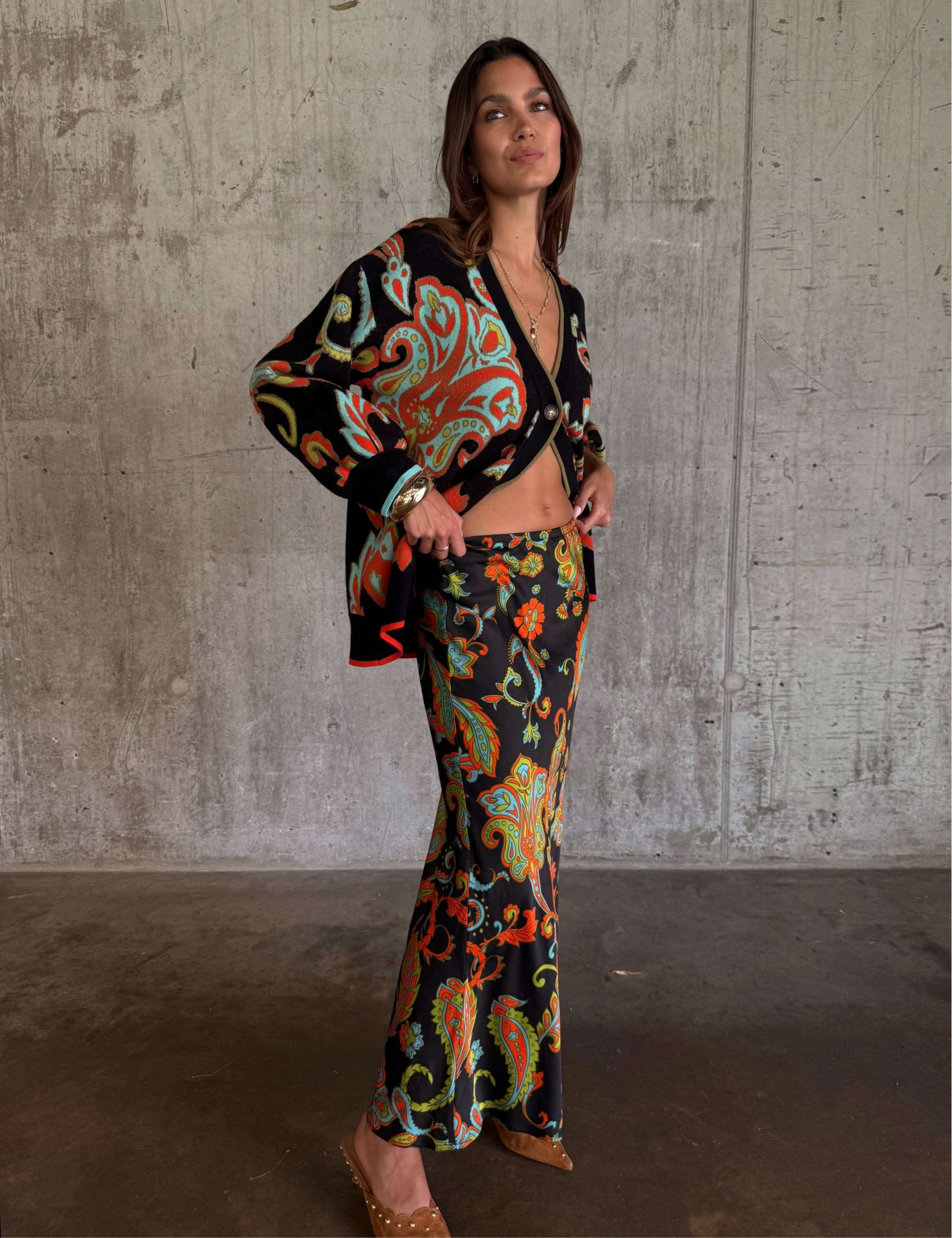 Paisley V-Neck Cardigan 3 of 5