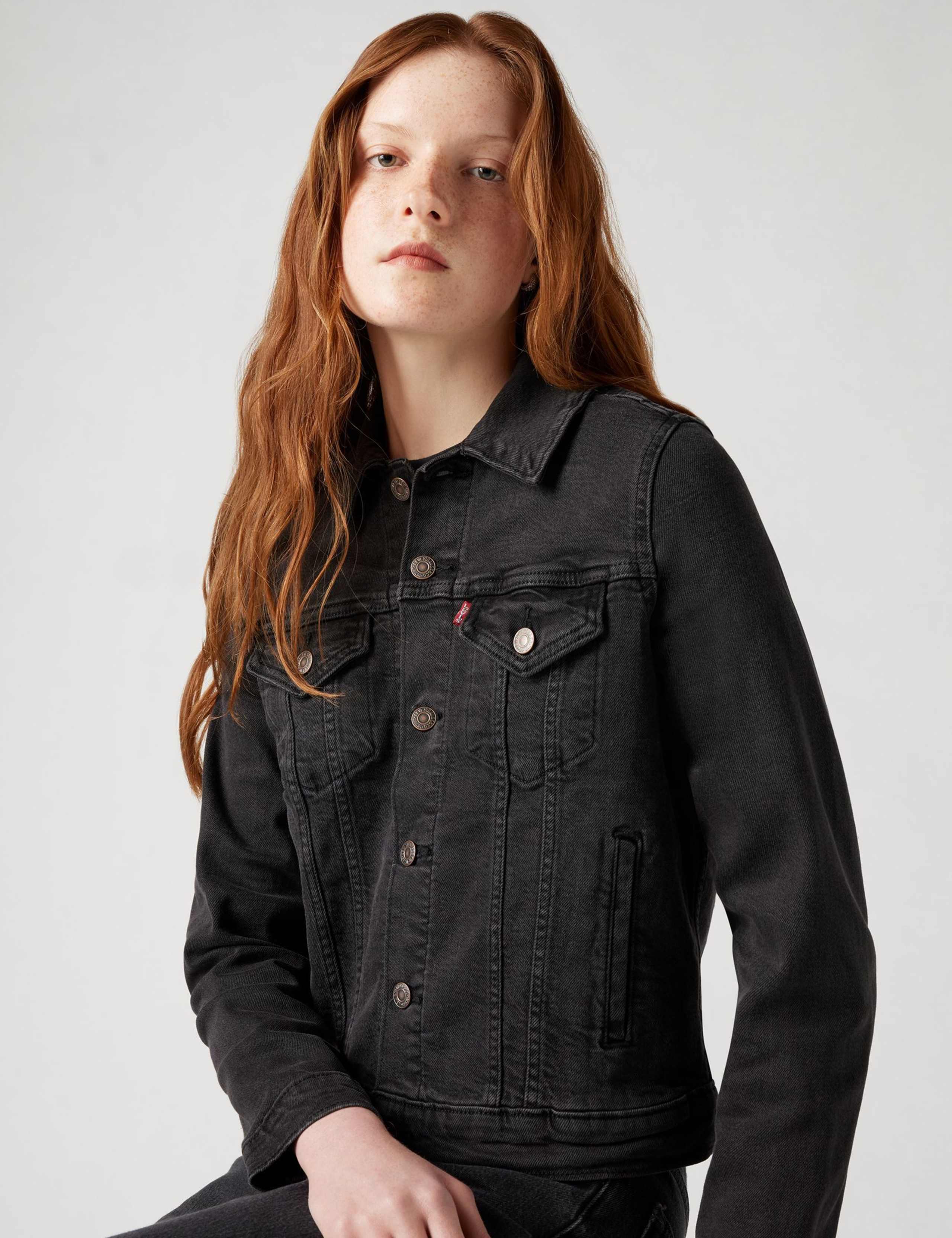 Denim Trucker Jacket 3 of 5