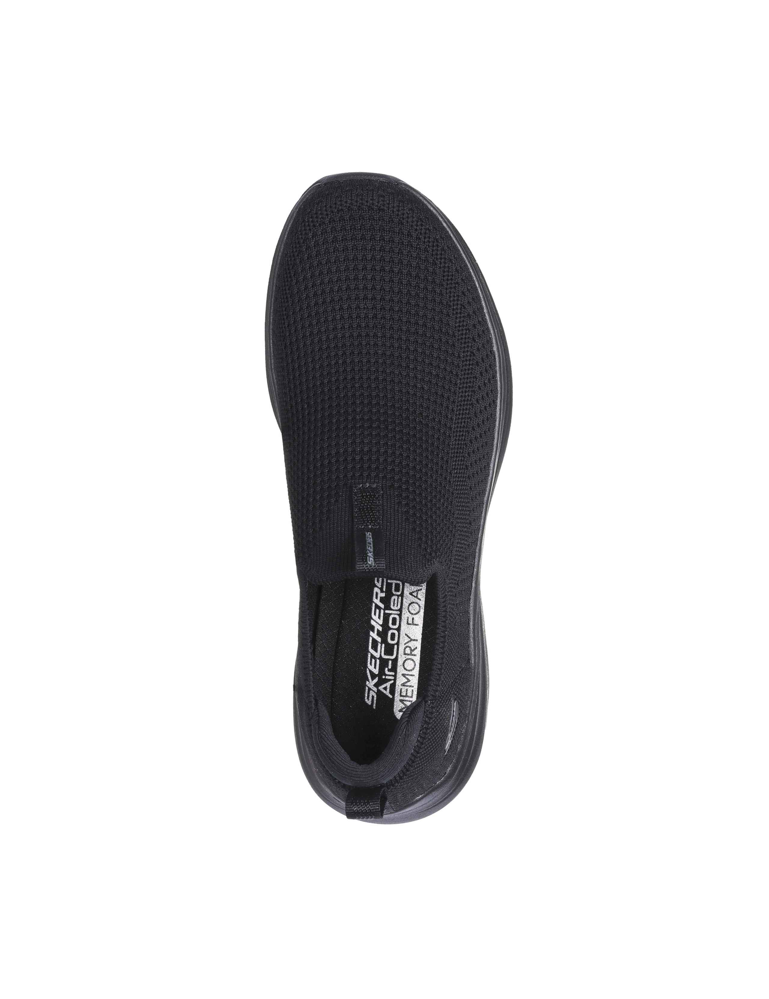 Vapor Foam True Classic Slip On Trainers 4 of 5