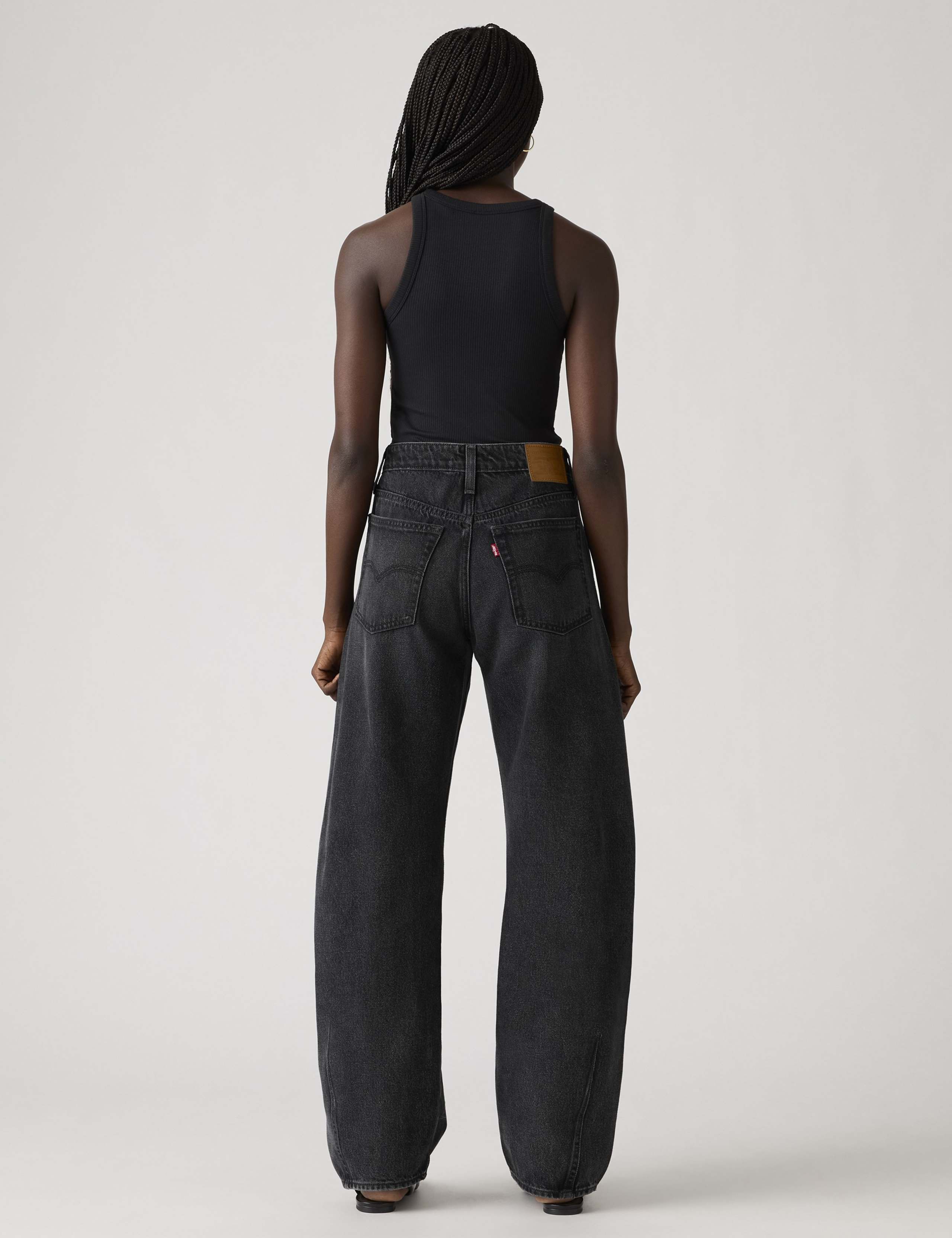 Baggy Mid Rise Barrel Leg Dad Jeans 3 of 9