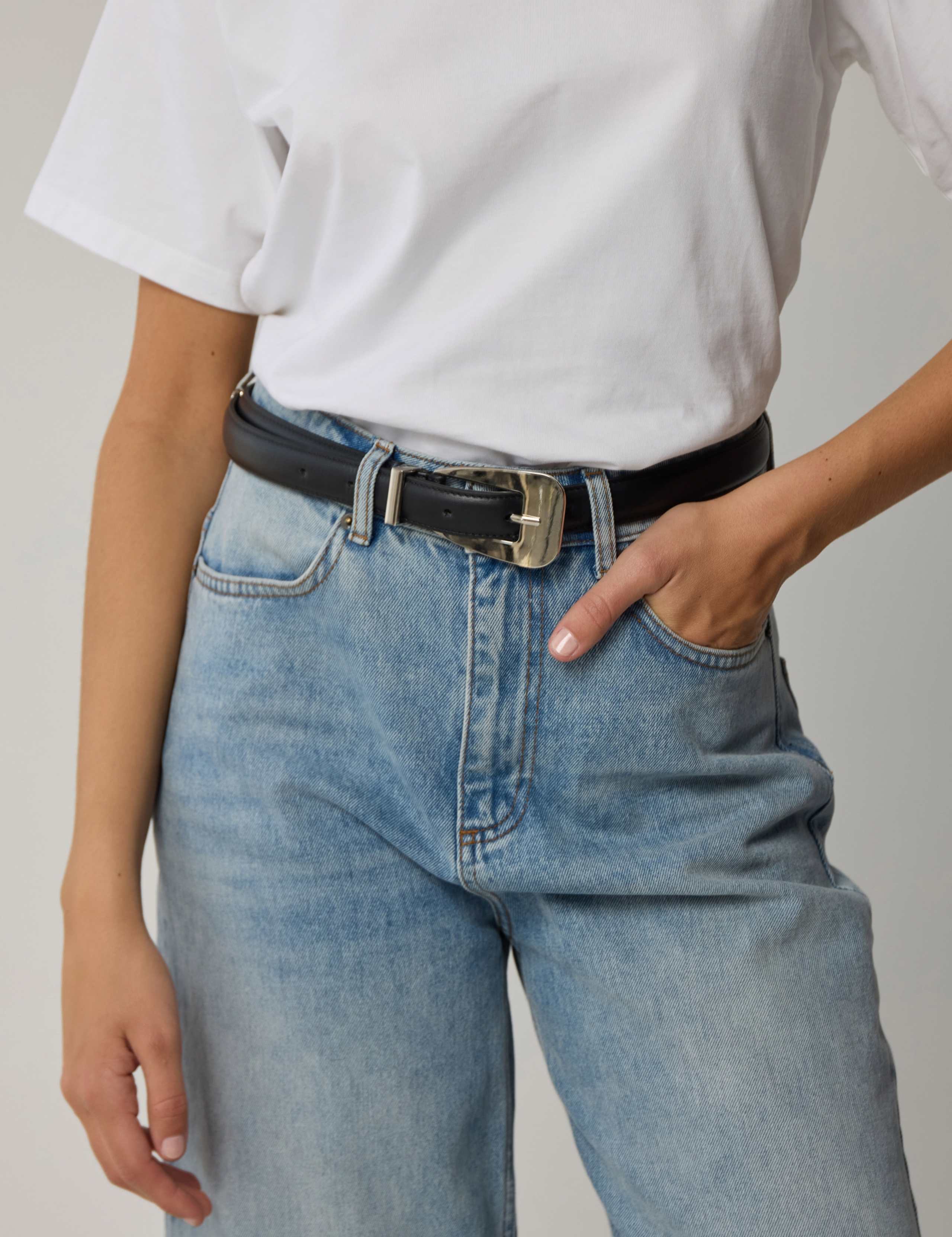 Leather Buckle Waist Belt 4 of 4