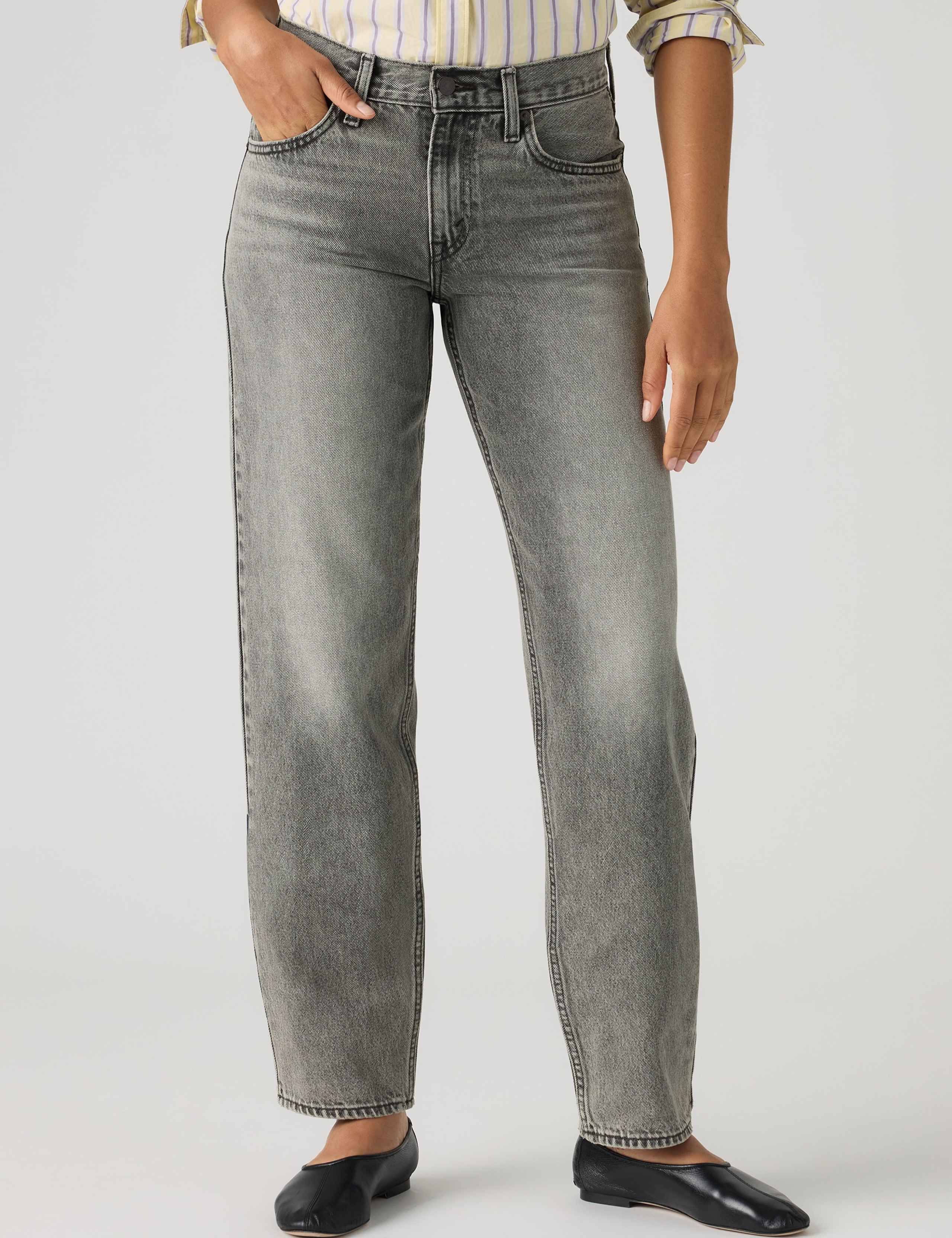 Loose Taper Ankle Grazer Jeans 3 of 8