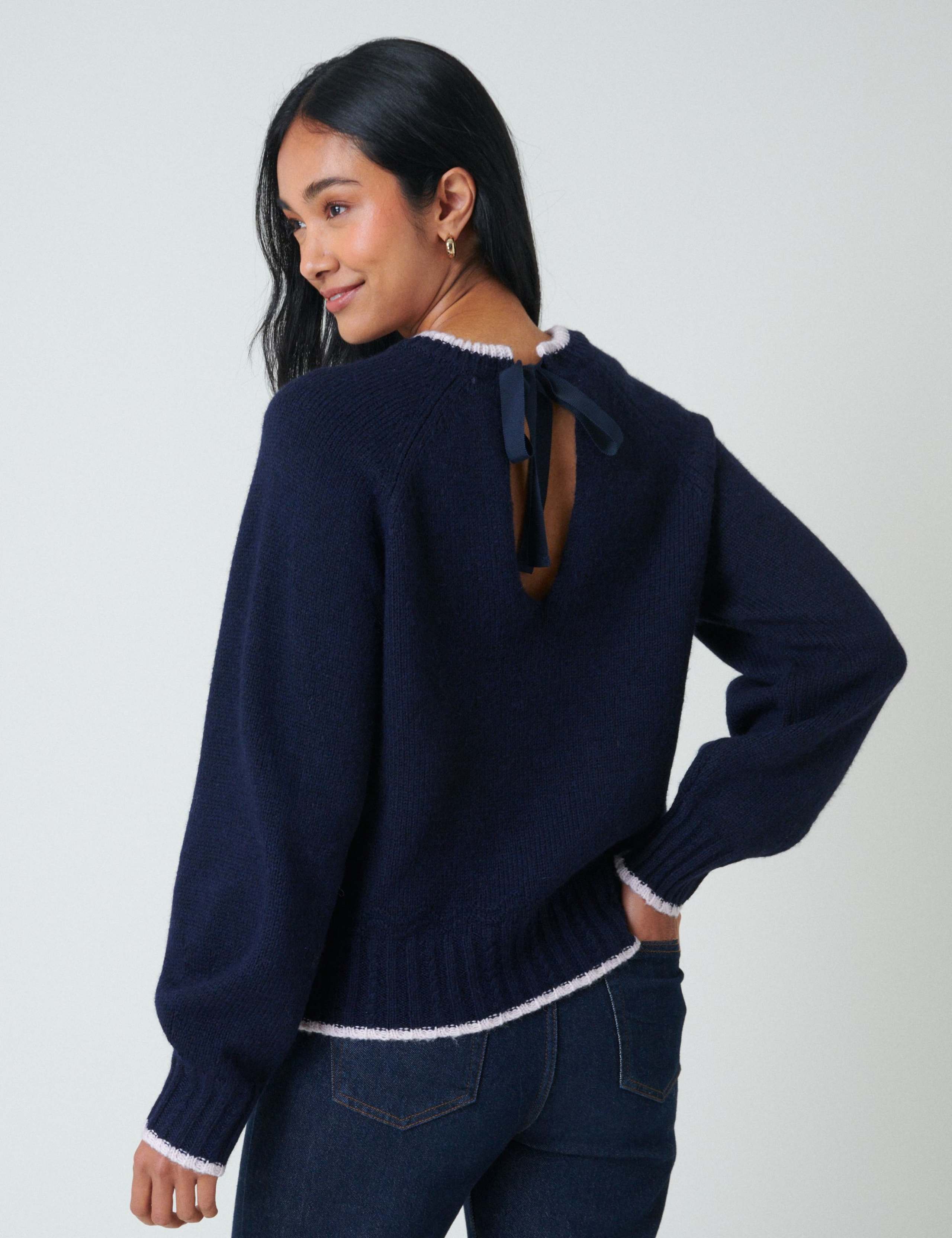 Textured Bow Back Relaxed Jumper with Wool 3 of 5
