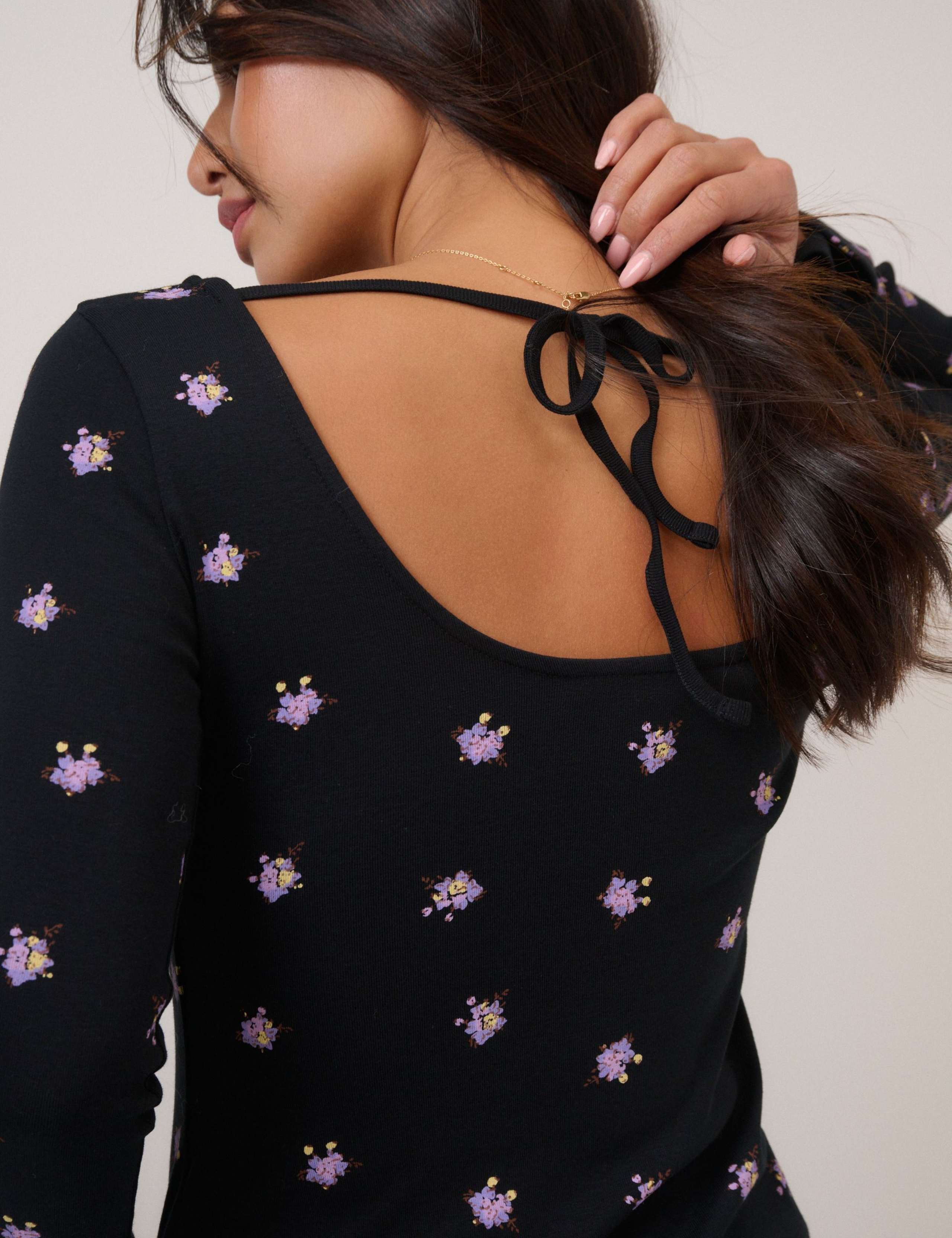 Jersey Ribbed Floral Scoop Back Fitted Top 4 of 5