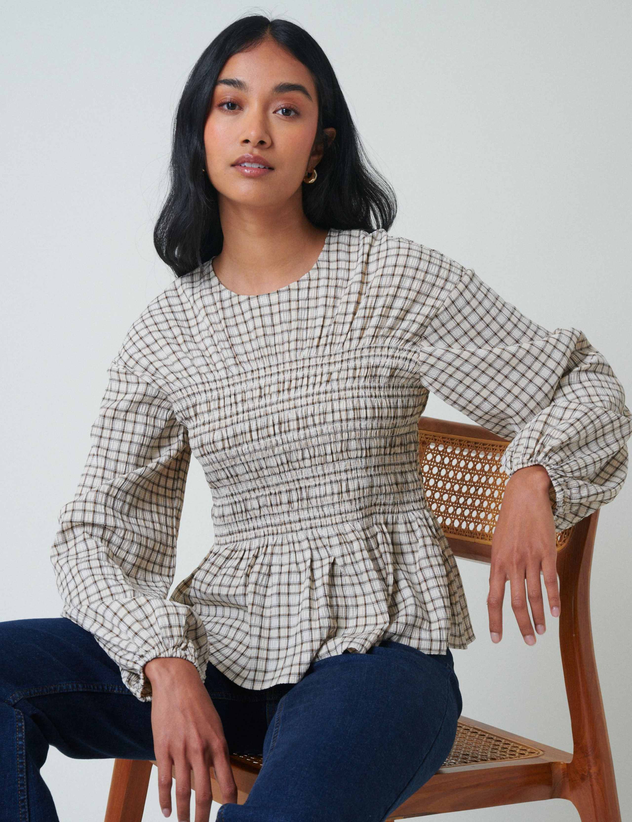 Checked Crew Neck Shirred Fitted Peplum Top 2 of 5