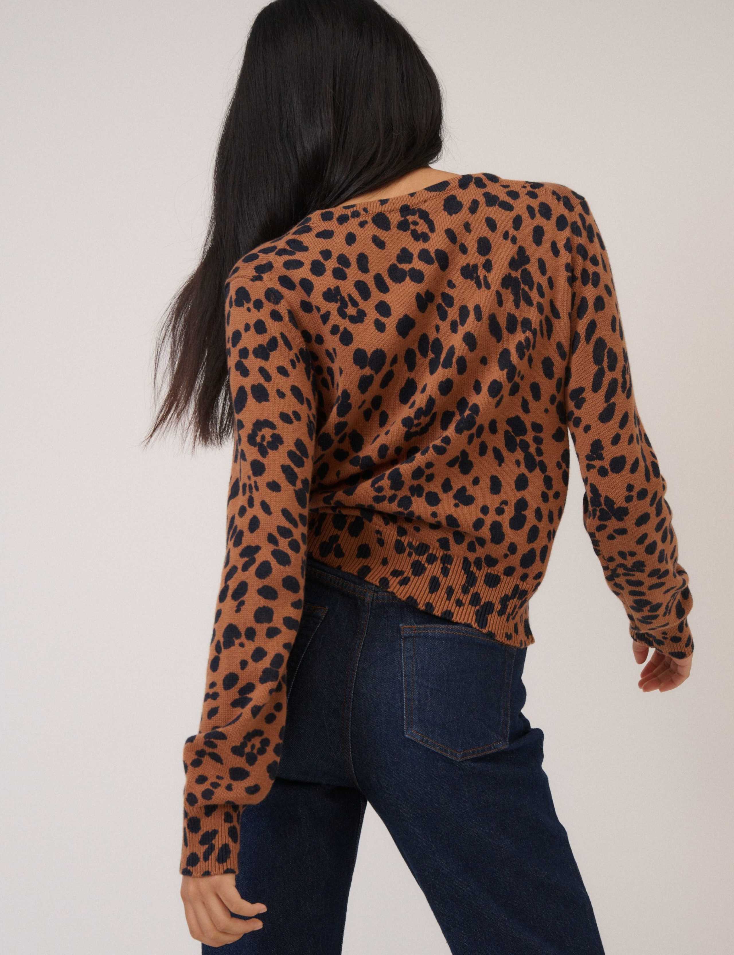 Leopard Print V-Neck Cardigan with Wool 5 of 5