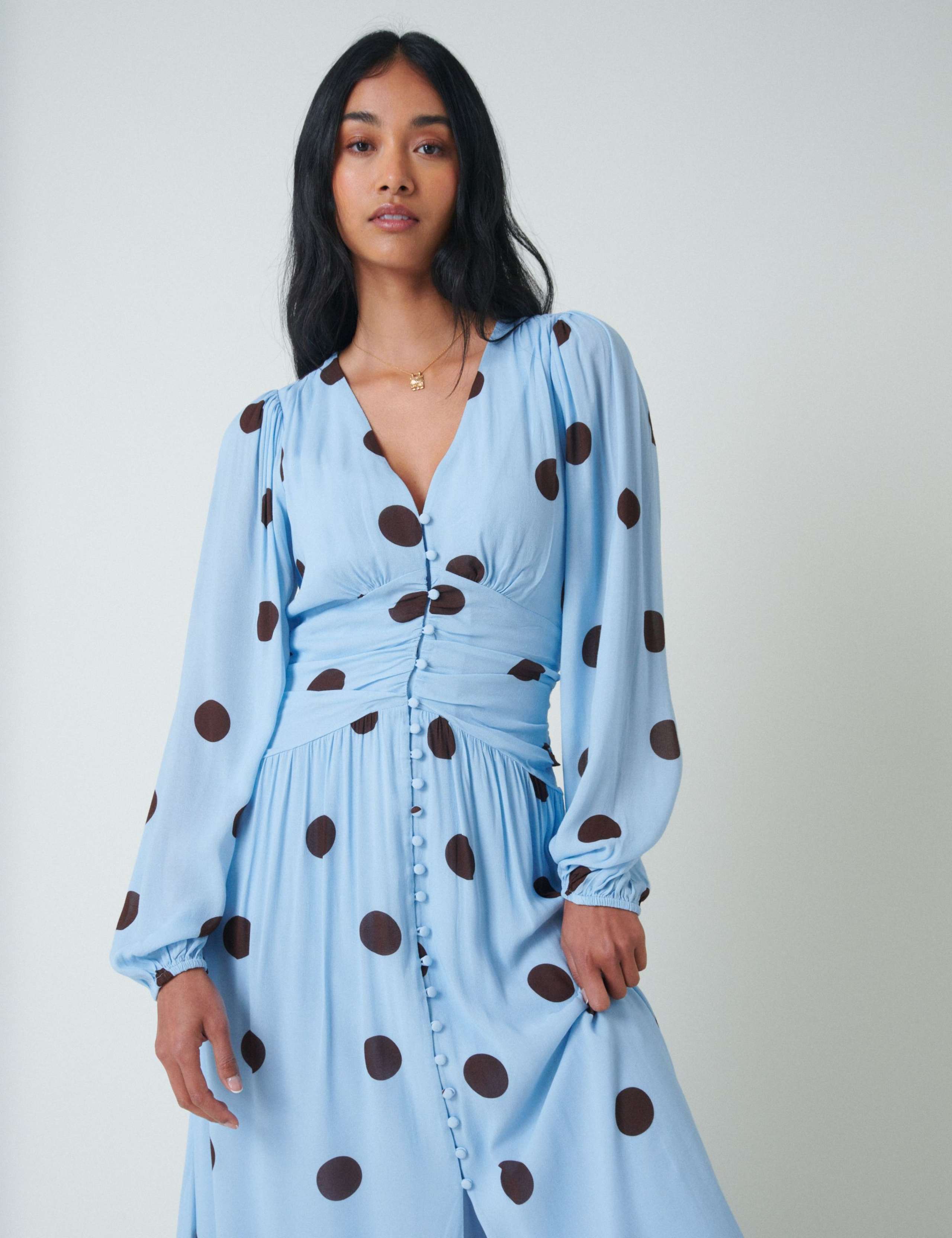 Polka Dot V-Neck Midaxi Tea ress 2 of 5