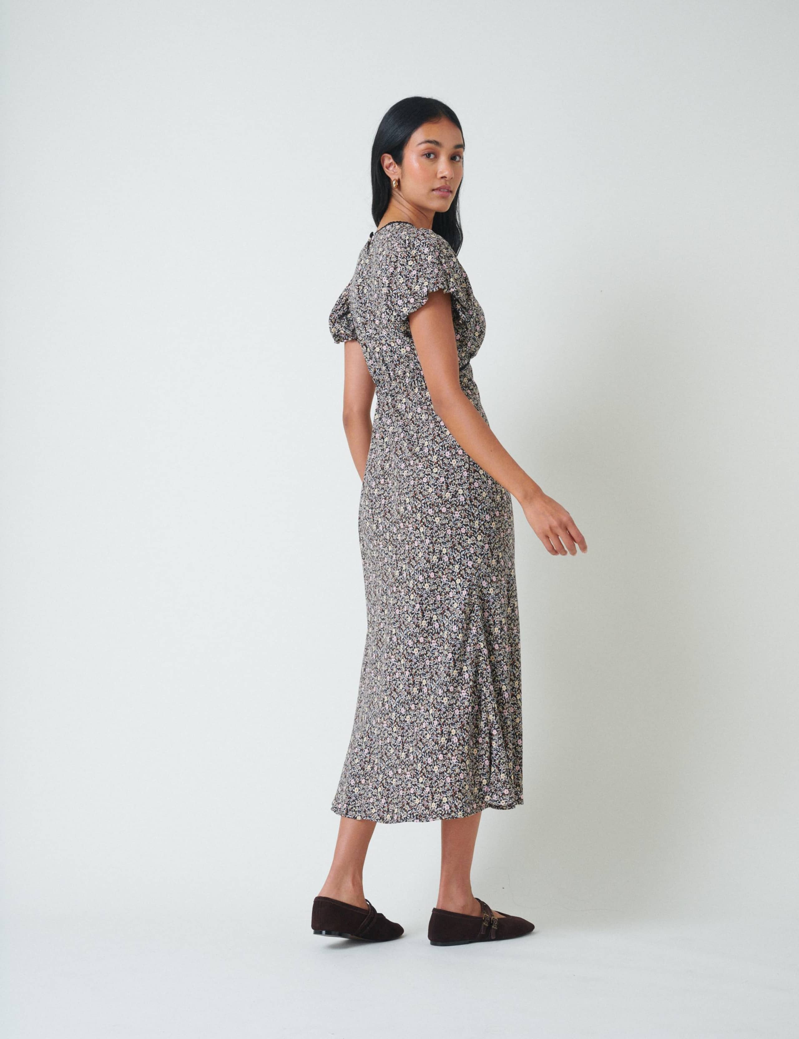 Floral Midi Skater Dress 3 of 5