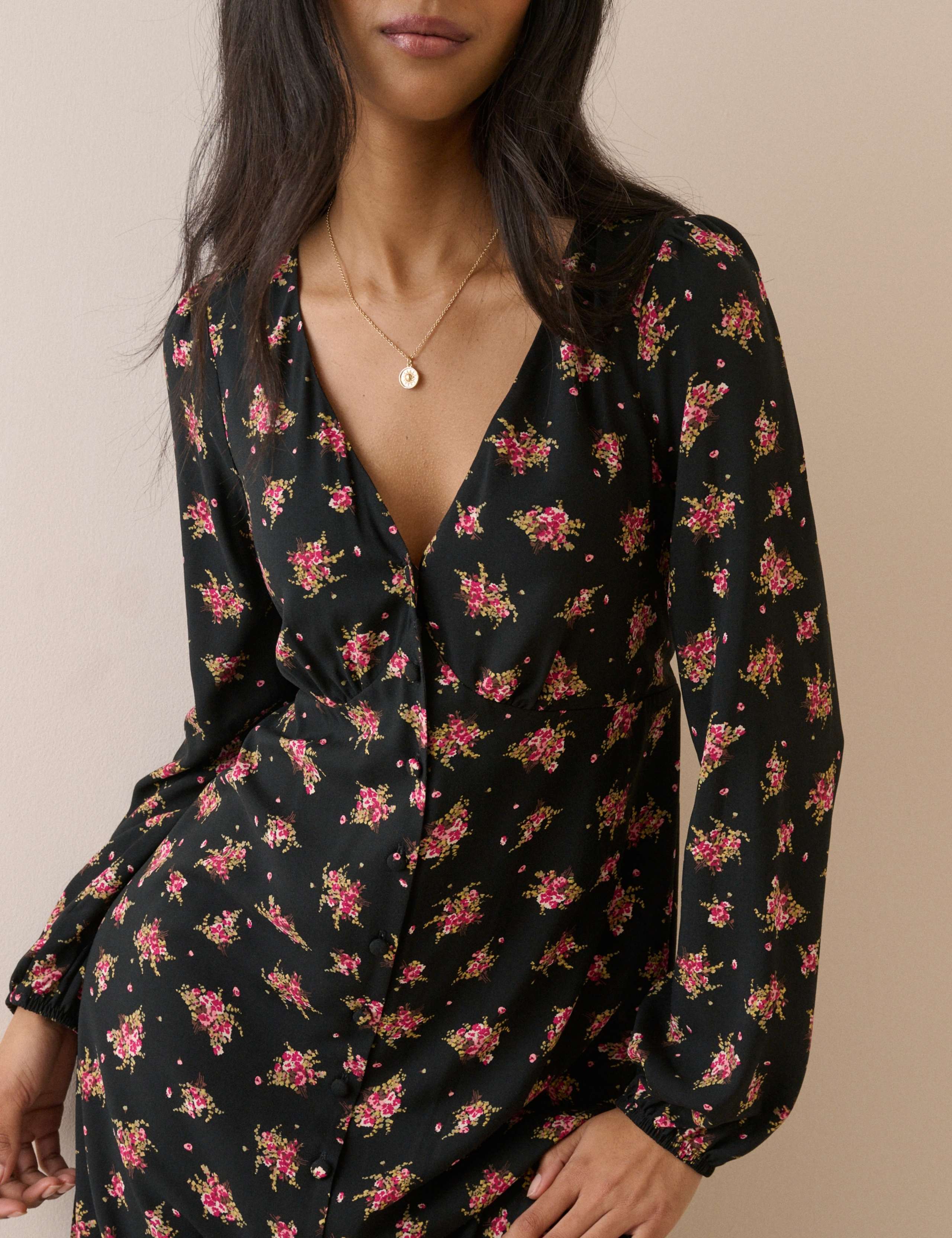 Floral V-Neck Midi Tea Dress 5 of 5